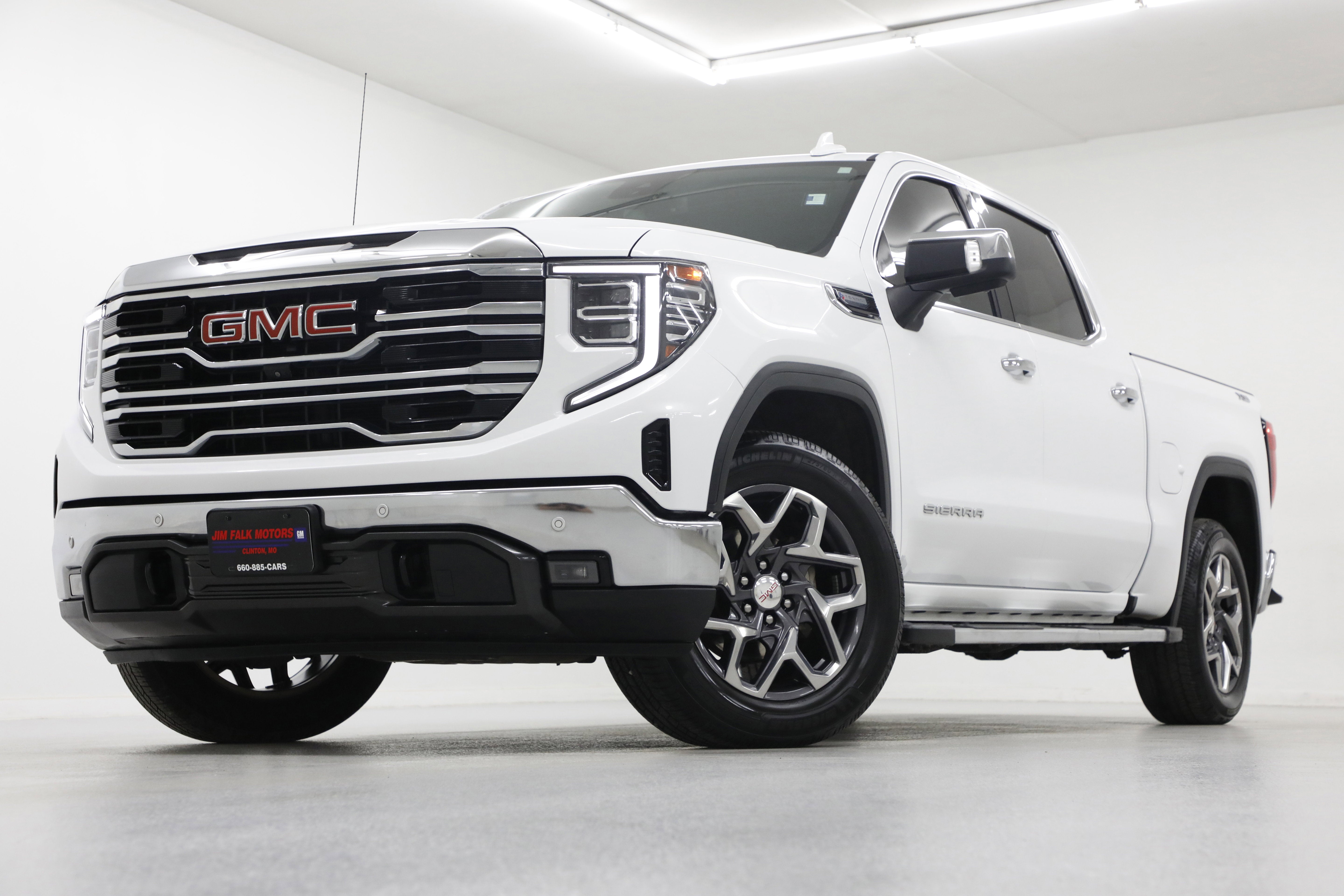 2022 GMC Sierra 1500 SLT