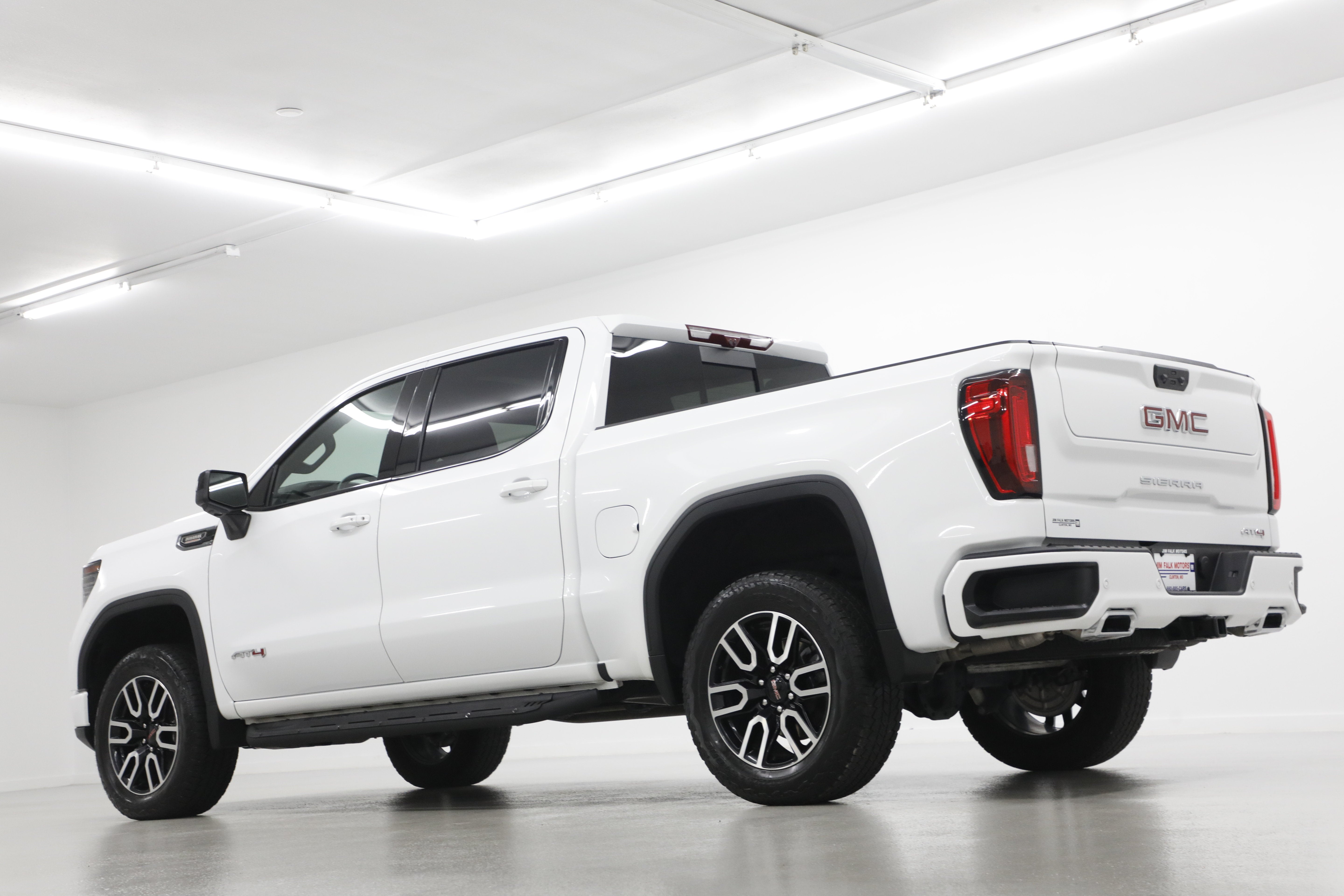 2025 GMC Sierra 1500 AT4