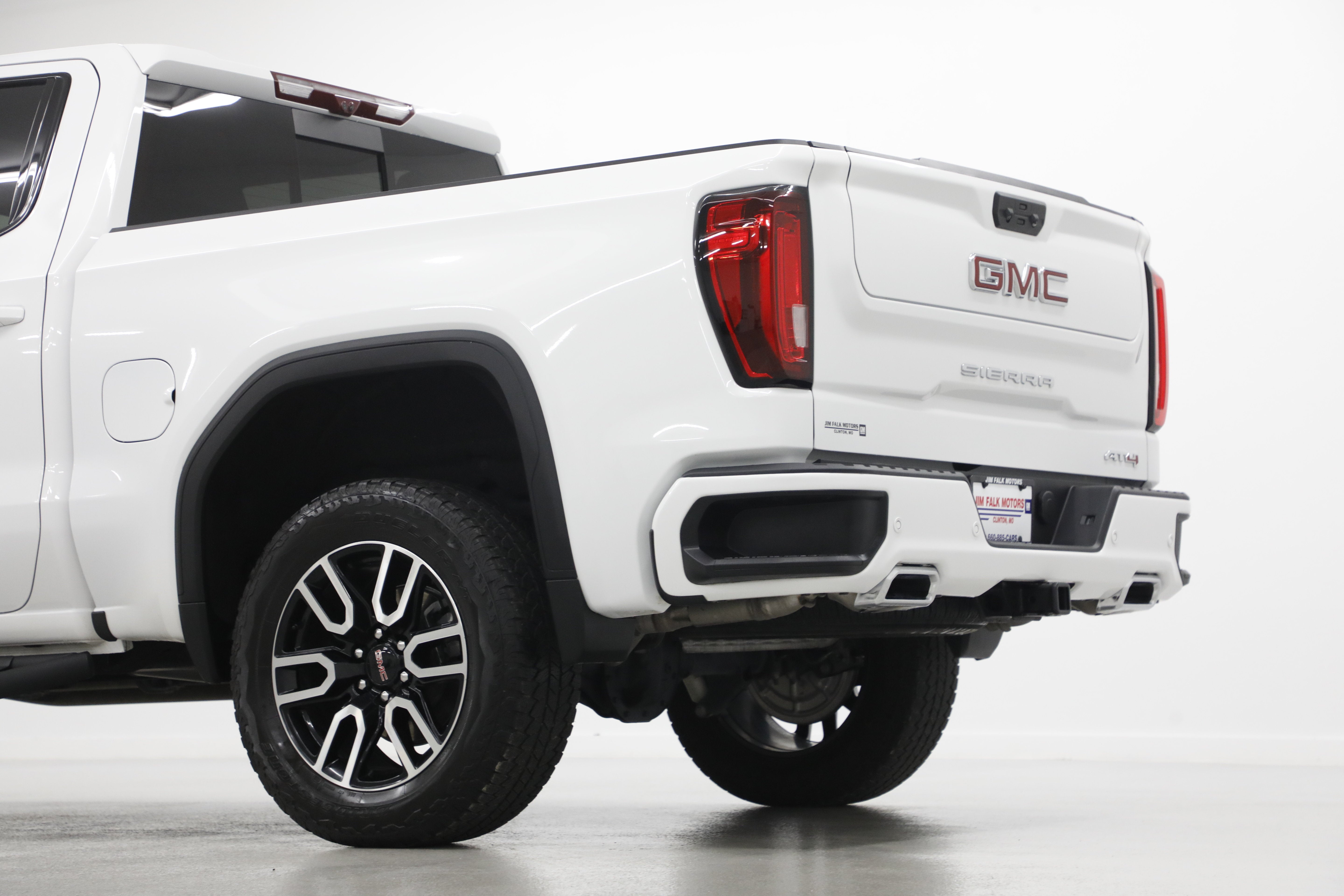 2025 GMC Sierra 1500 AT4