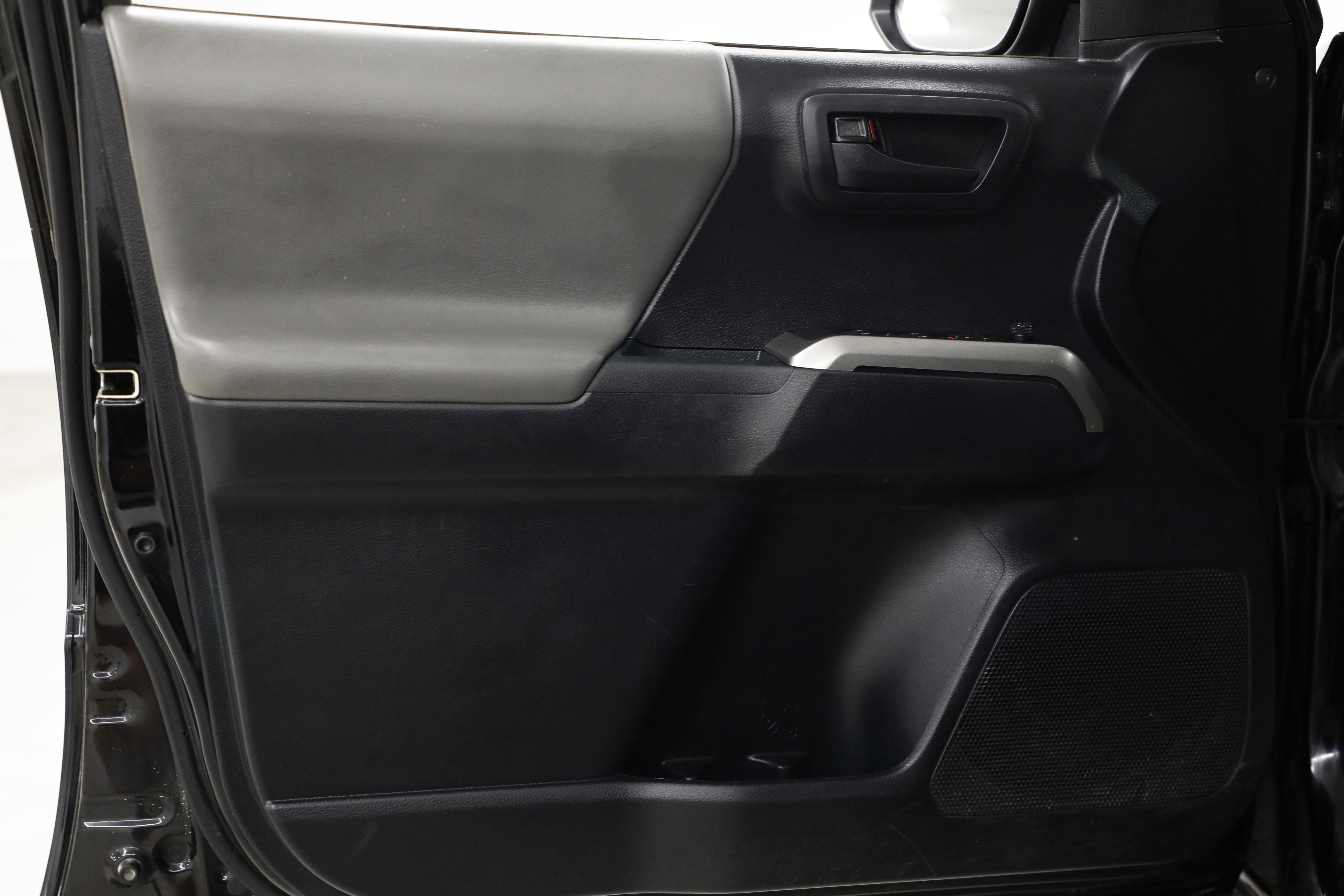 2019 Toyota Tacoma 4WD SR