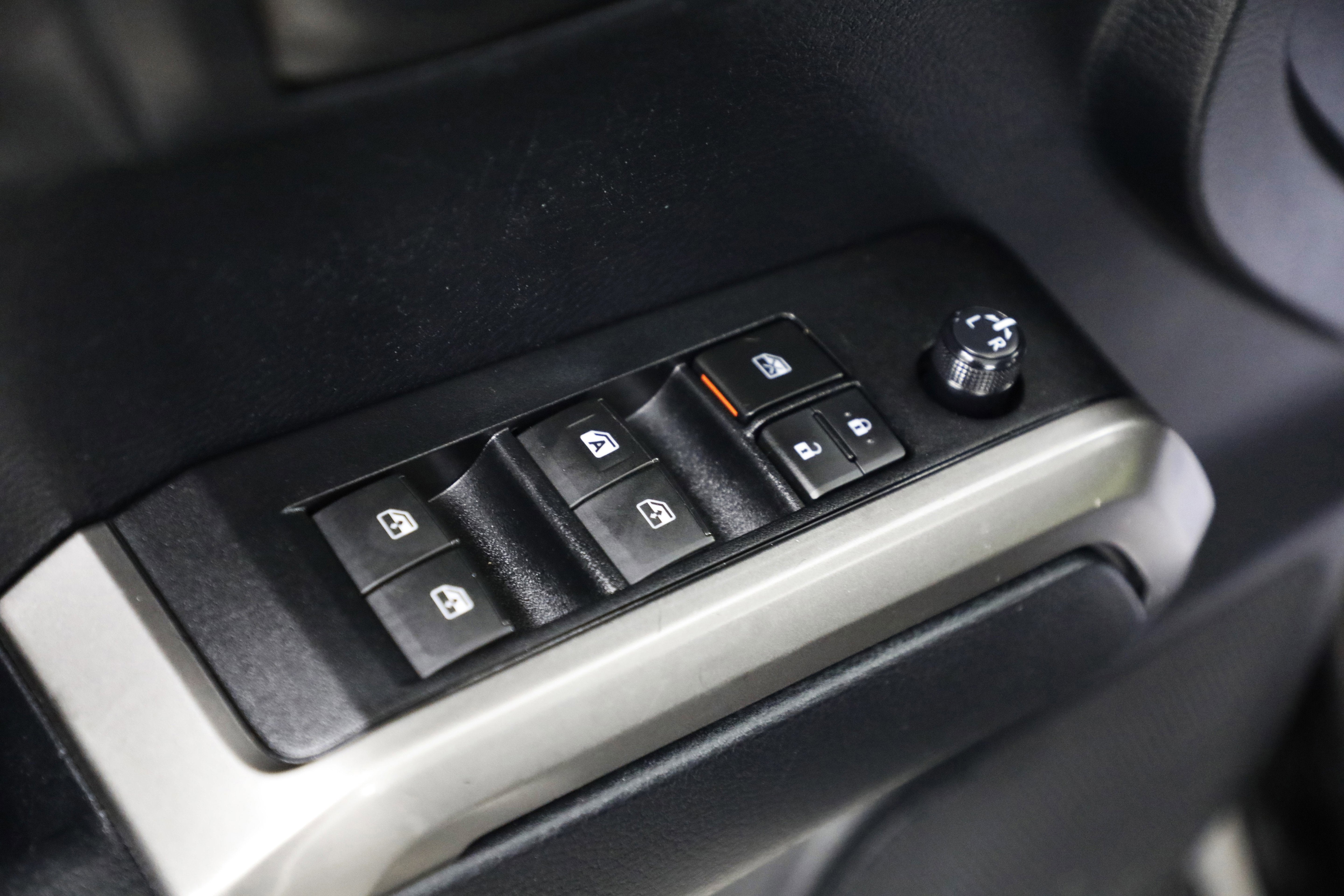 2019 Toyota Tacoma 4WD SR