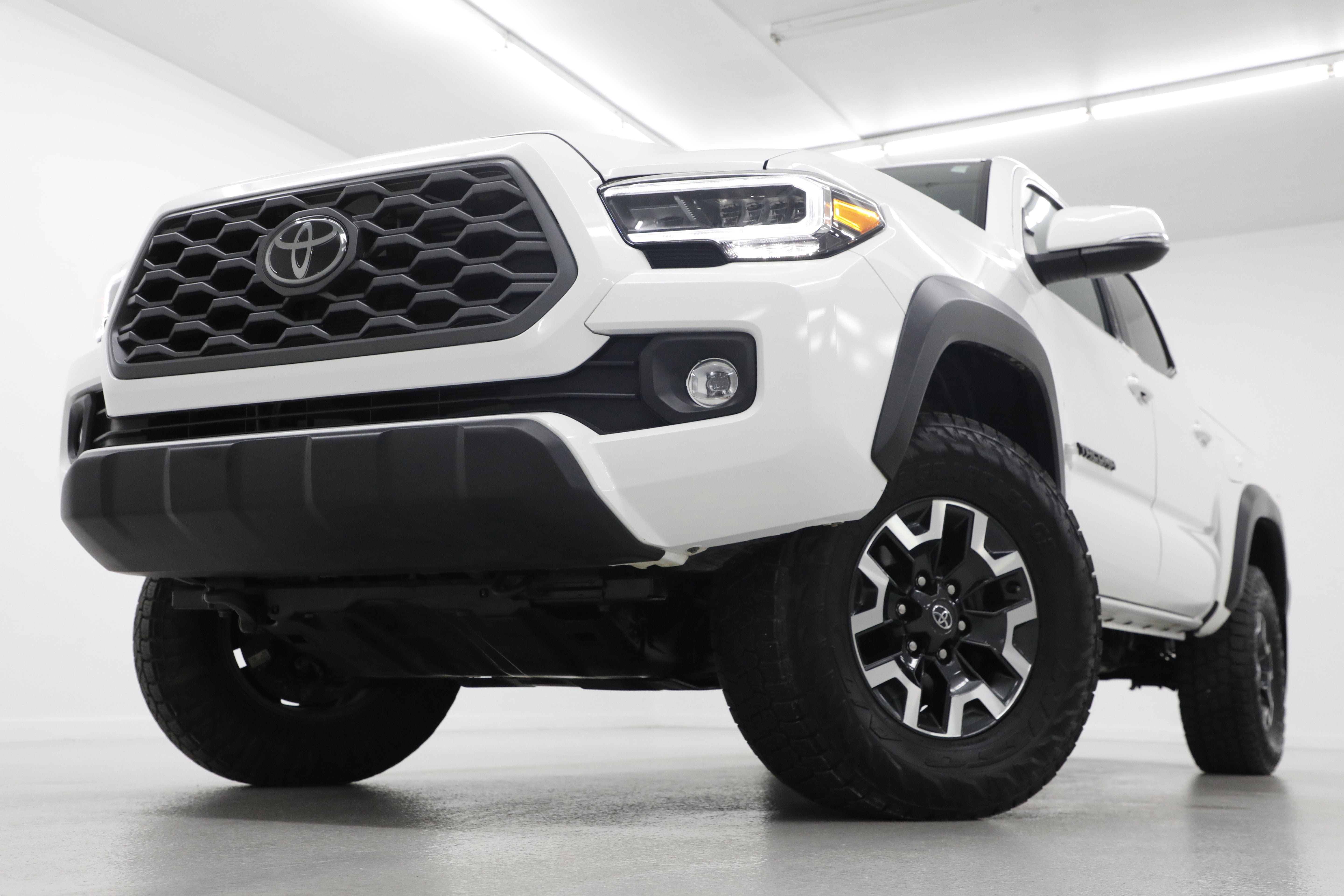 2023 Toyota Tacoma 4WD SR
