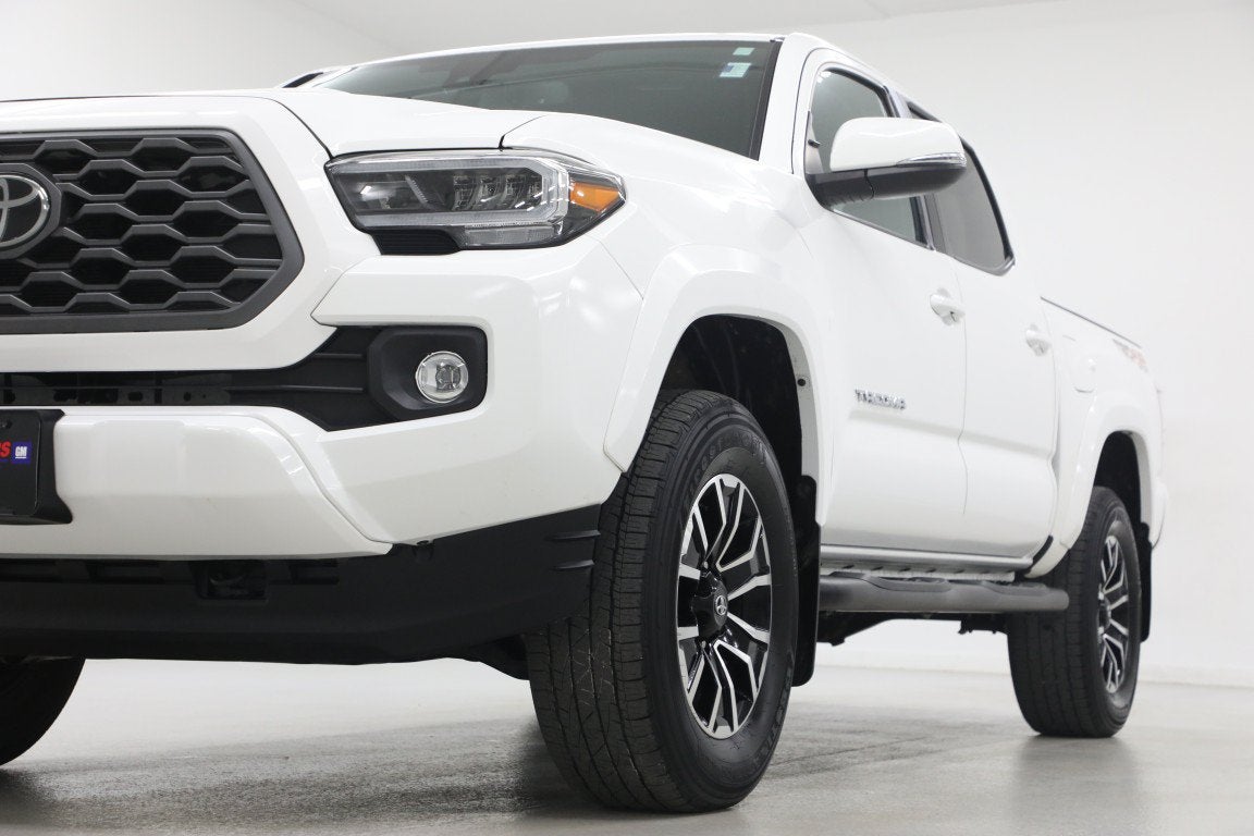 2023 Toyota Tacoma 4WD SR