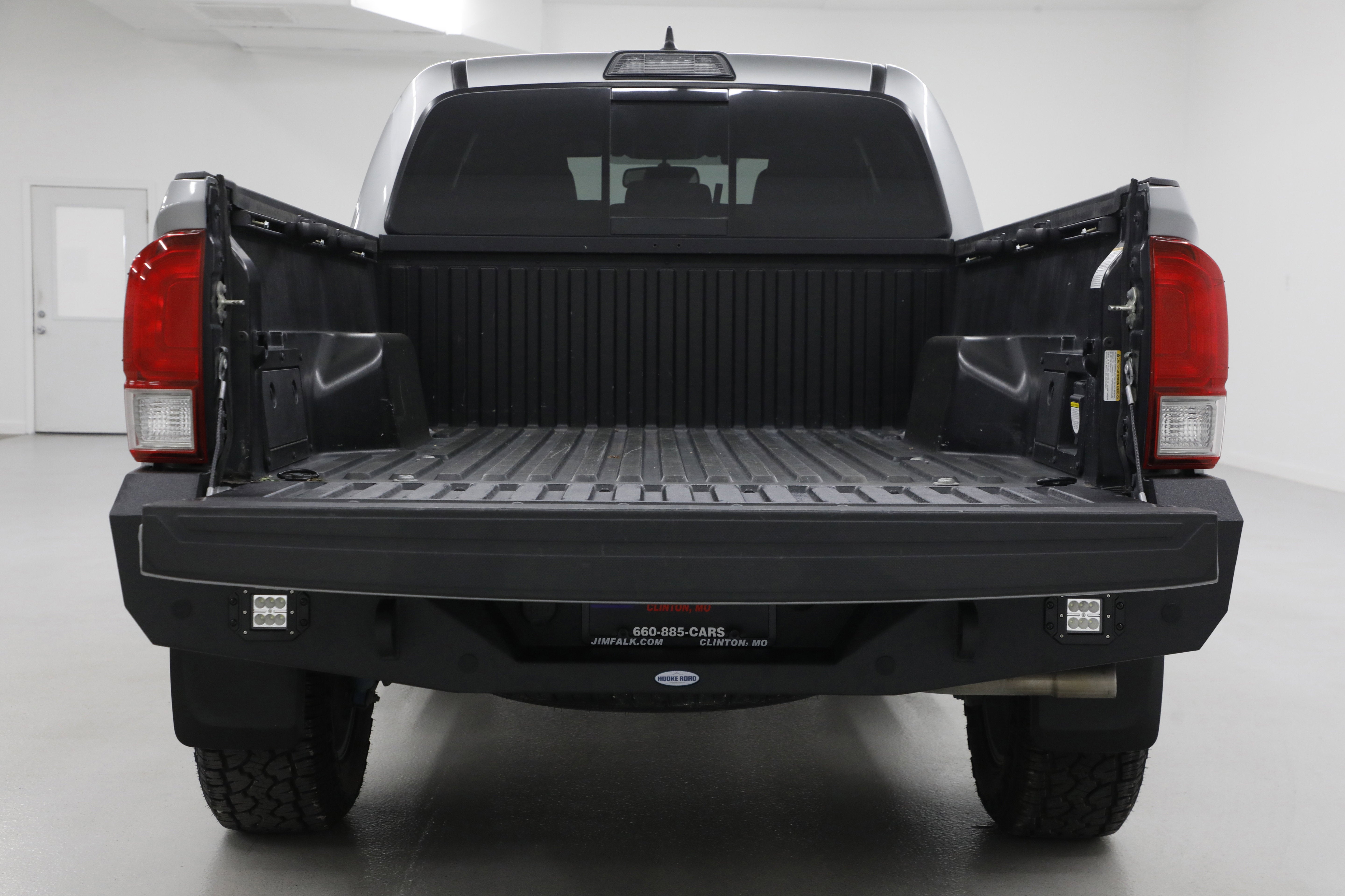 2017 Toyota Tacoma SR5