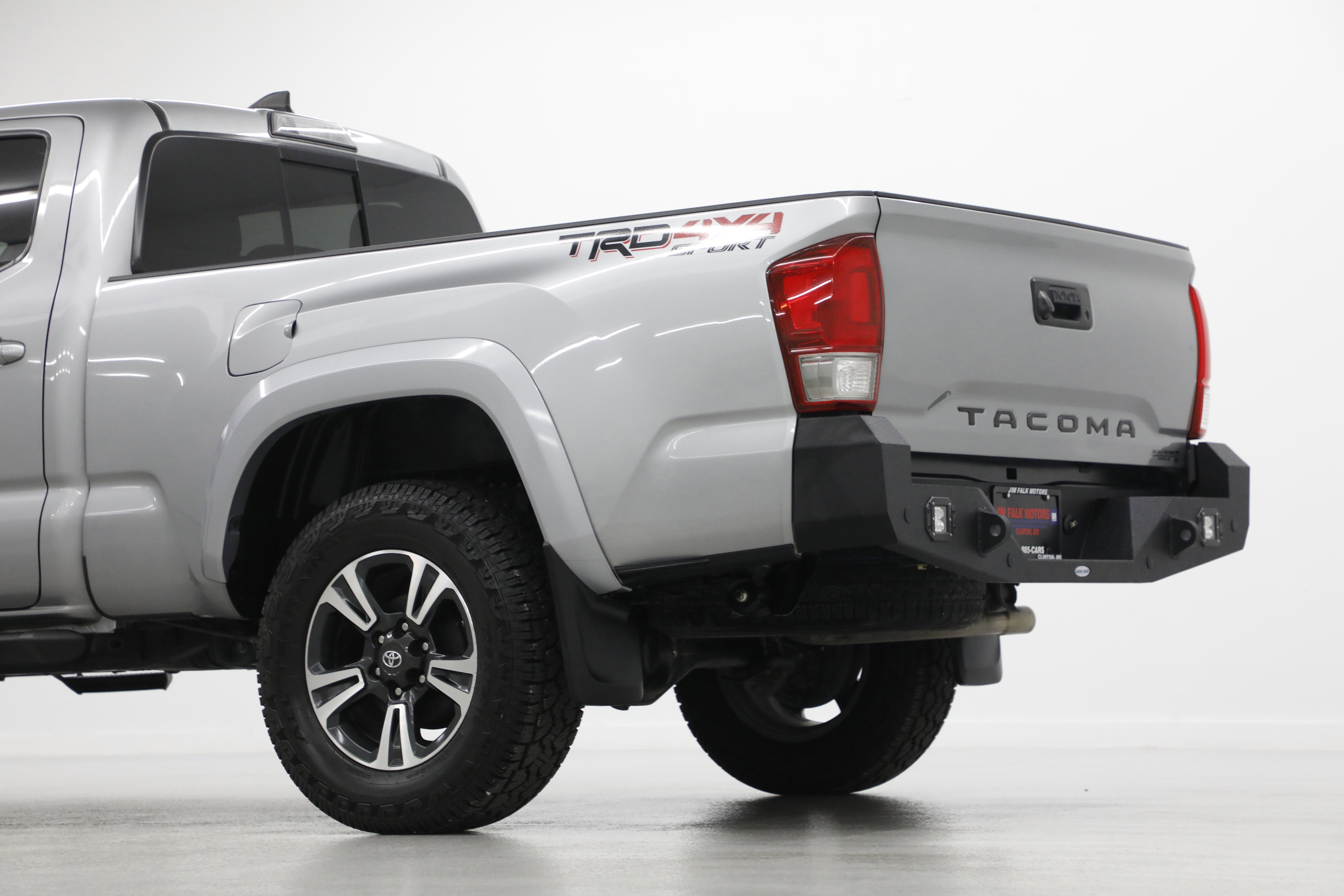 2017 Toyota Tacoma SR5