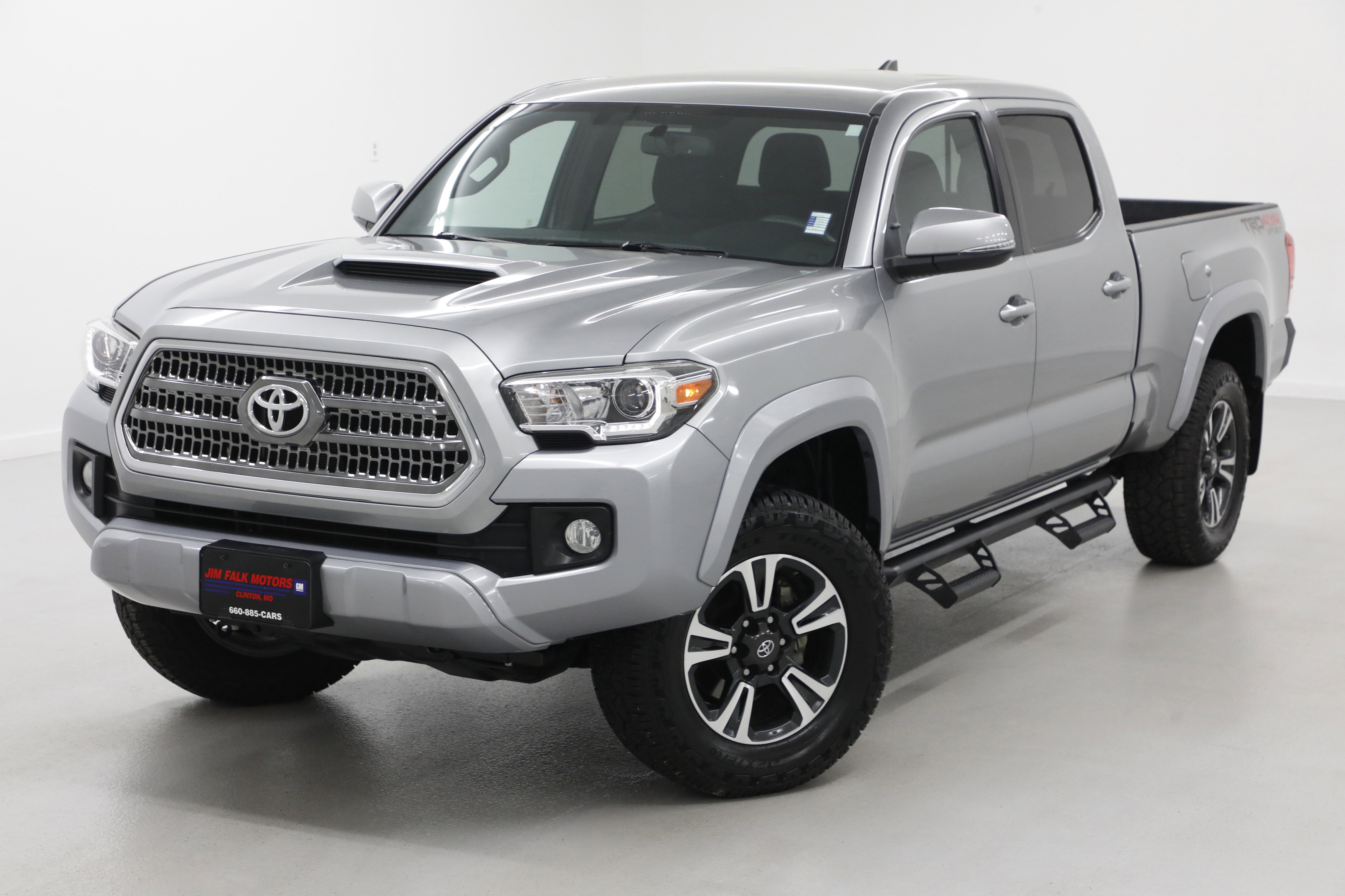 2017 Toyota Tacoma SR5