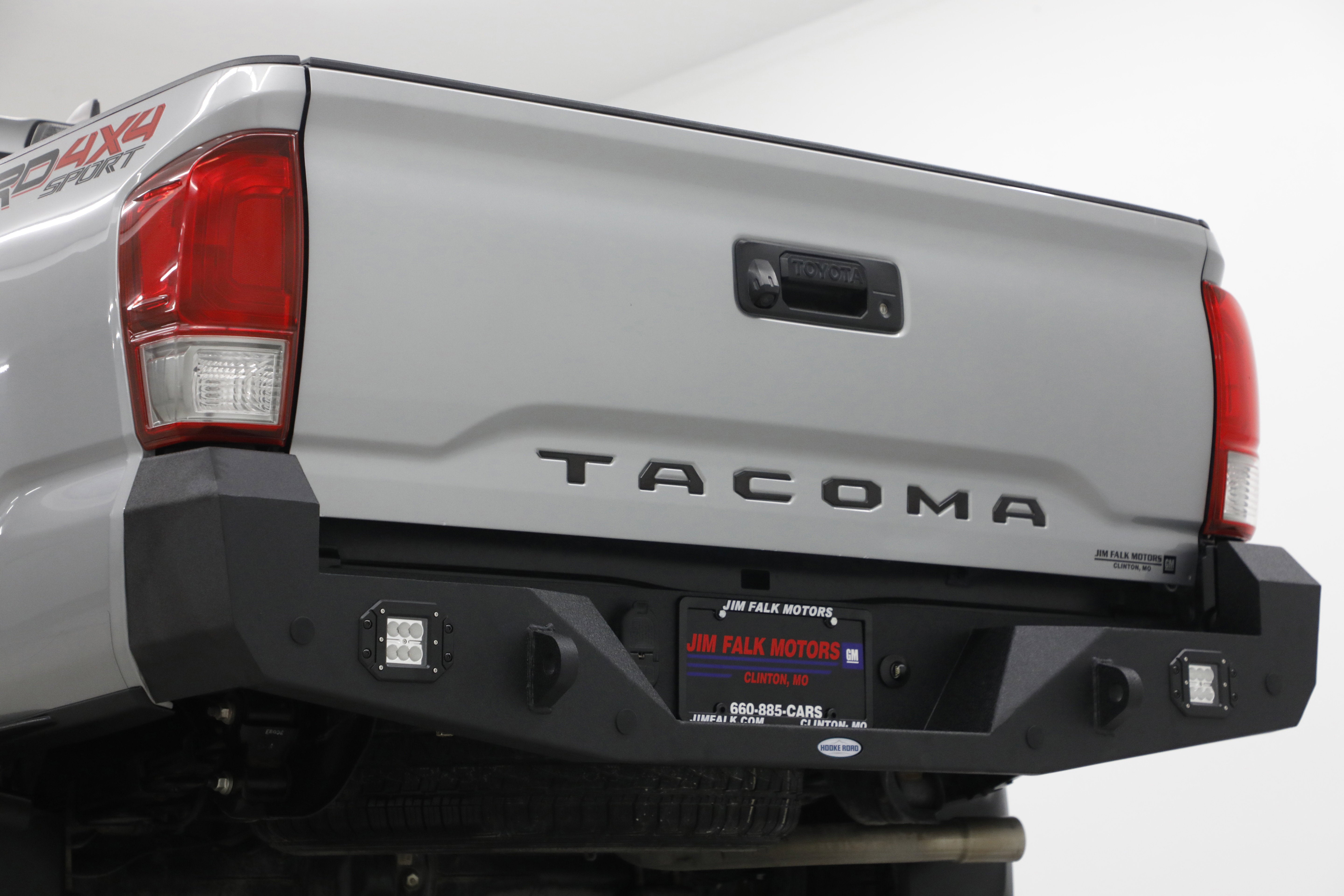 2017 Toyota Tacoma SR5