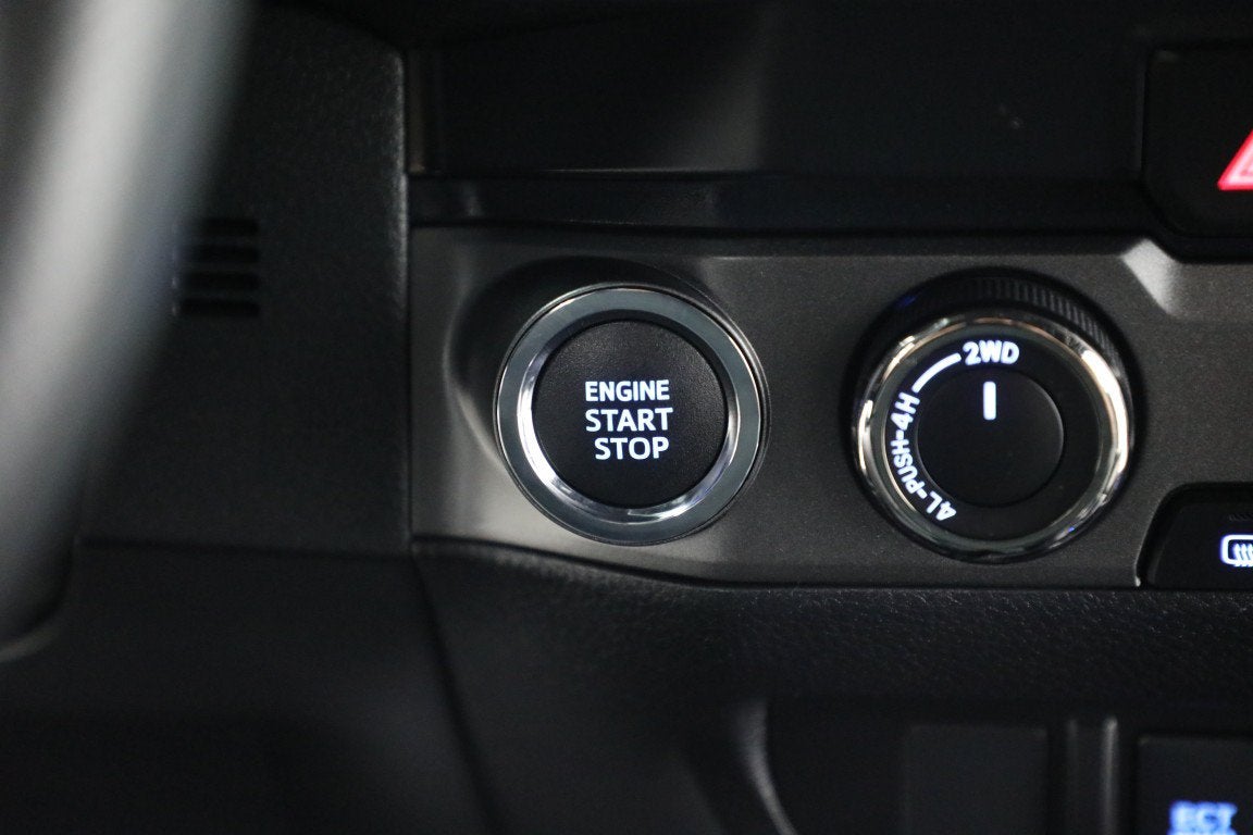 2022 Toyota Tacoma 4WD SR