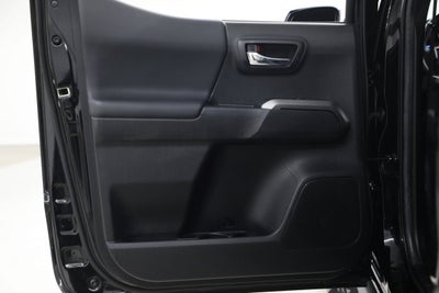 2022 Toyota Tacoma 4WD SR