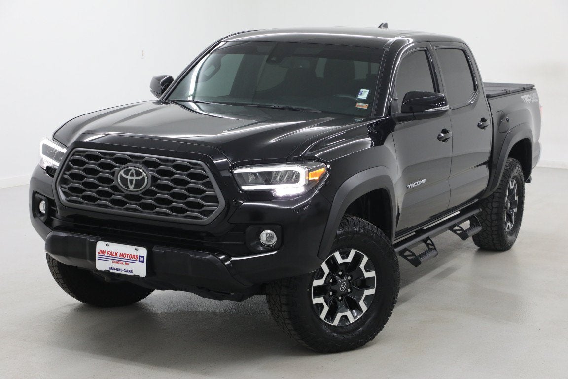 2022 Toyota Tacoma 4WD SR