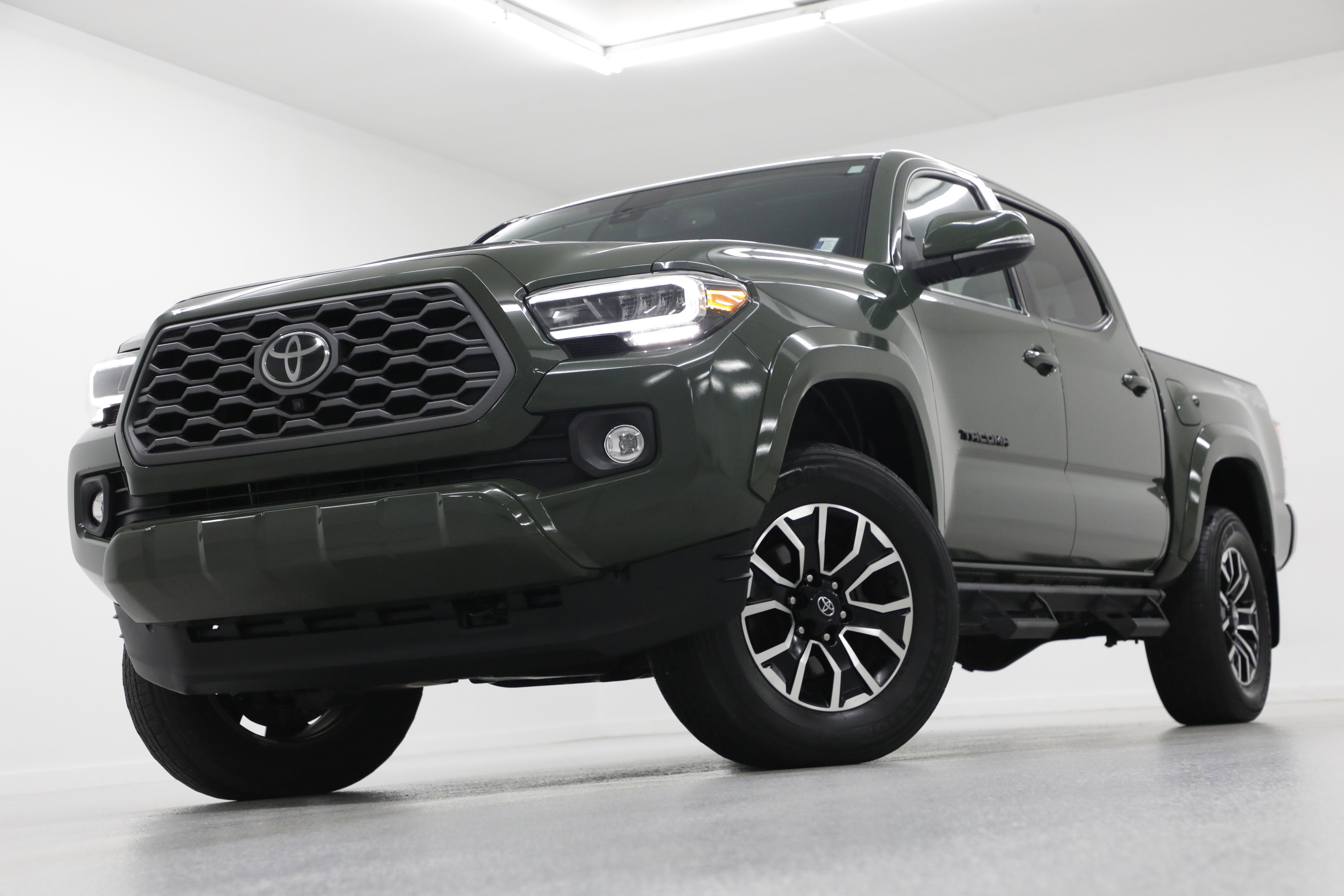 2021 Toyota Tacoma 4WD SR