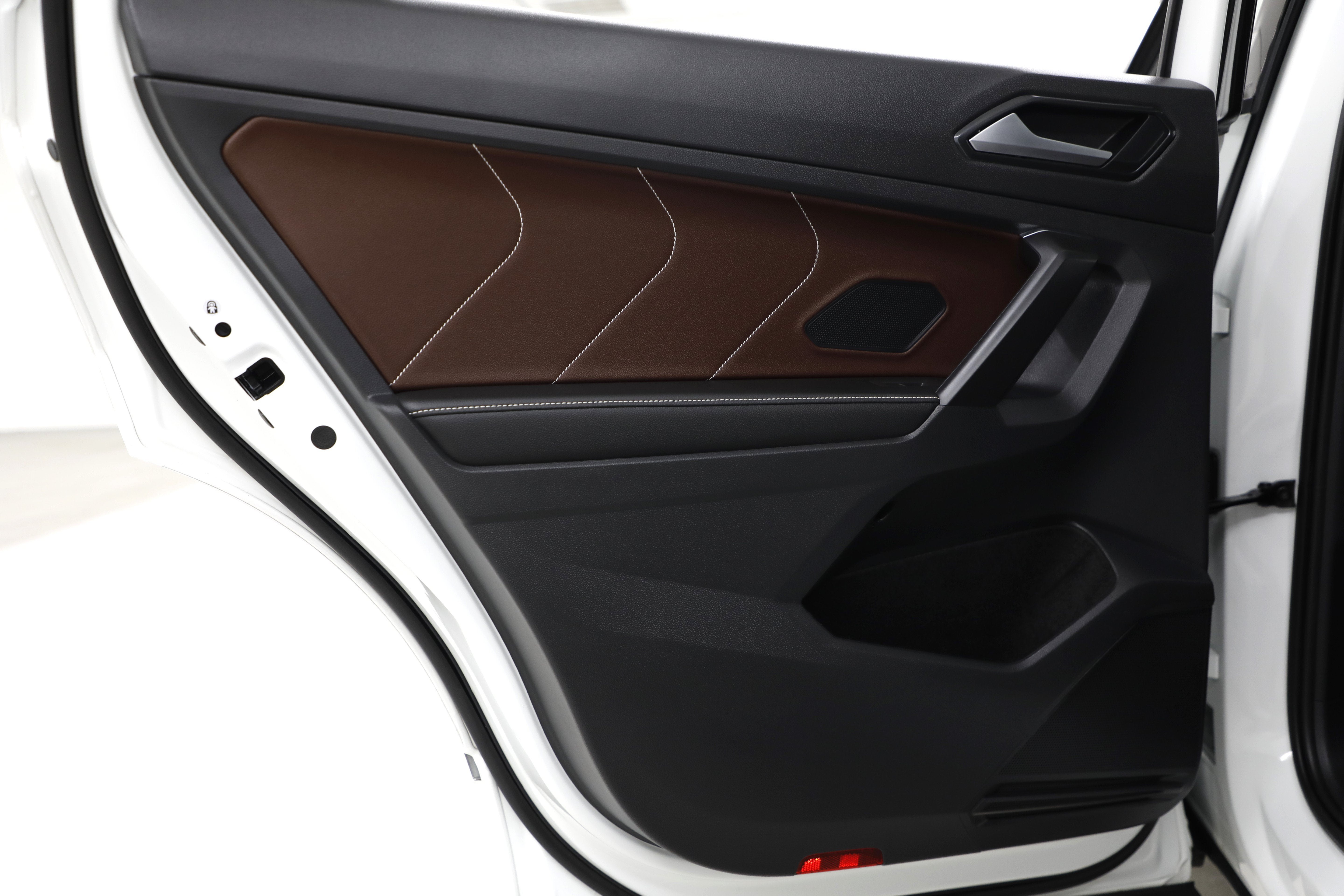 2022 Volkswagen Tiguan SEL R-Line