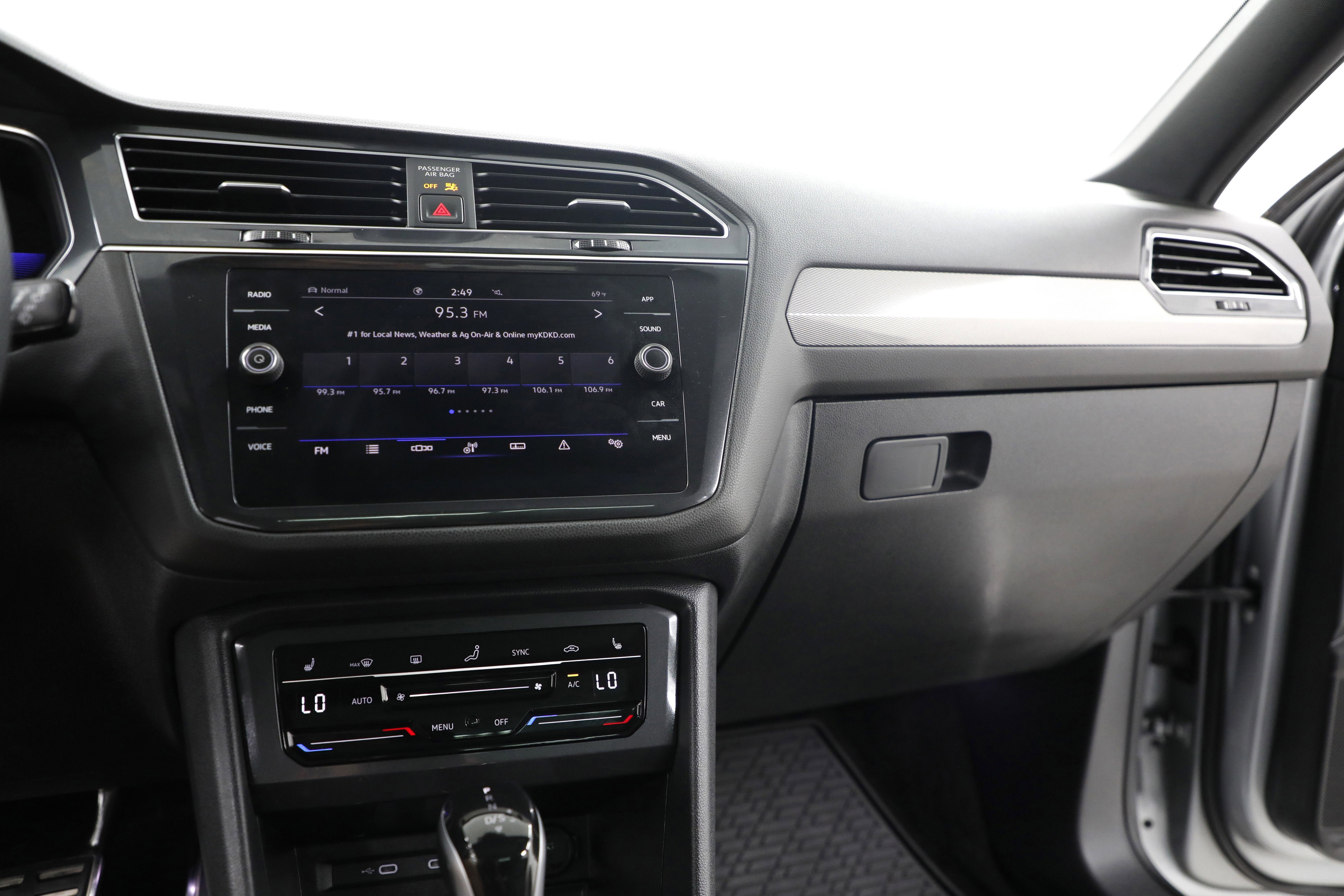 2022 Volkswagen Tiguan SE R-Line Black