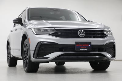 2022 Volkswagen Tiguan SE R-Line Black