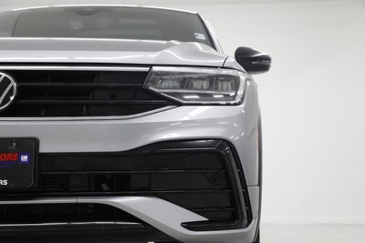 2022 Volkswagen Tiguan SE R-Line Black