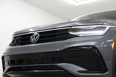 2023 Volkswagen Tiguan SE R-Line Black