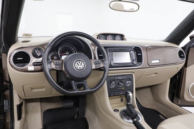 2013 Volkswagen Beetle Convertible 2.0L TDI