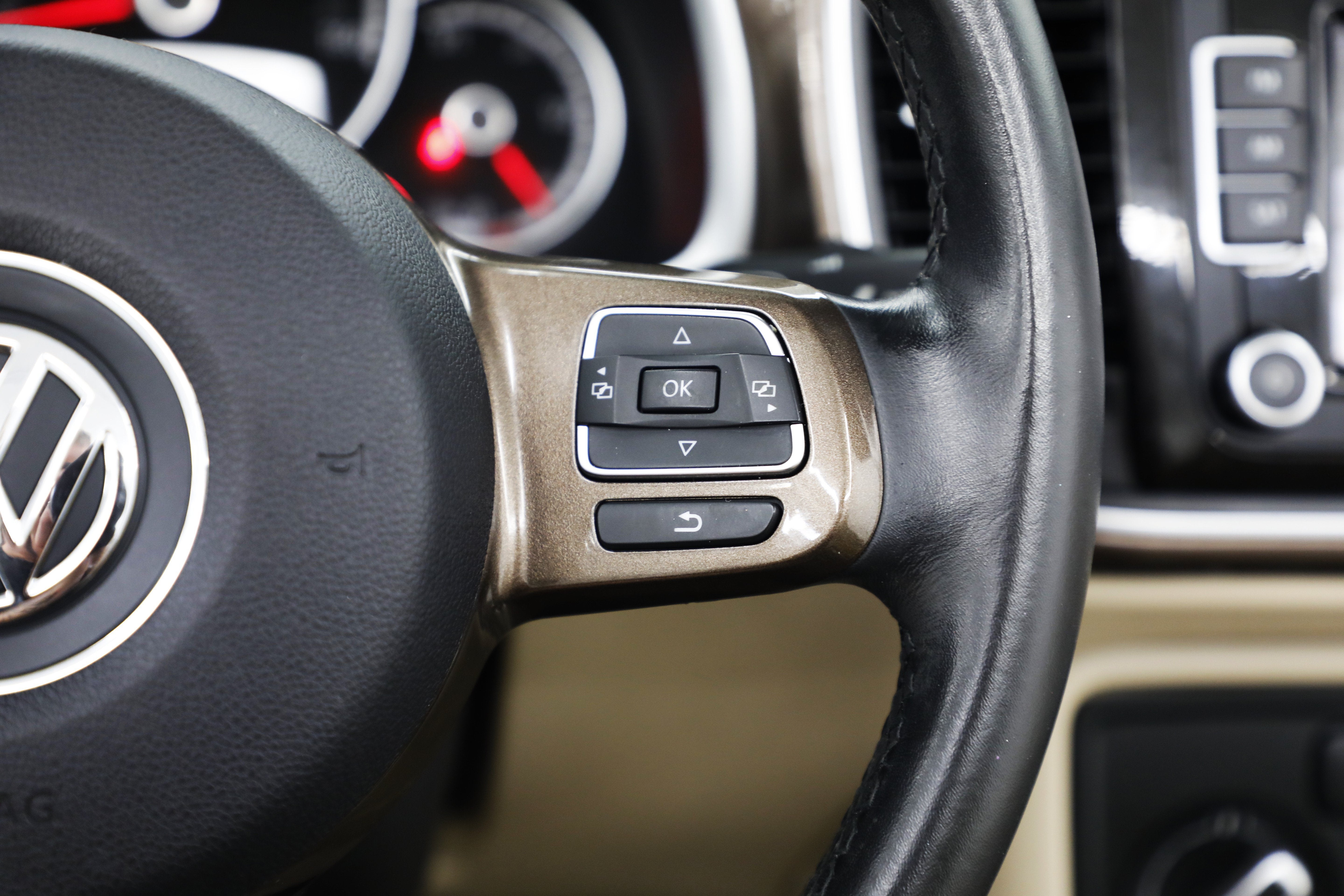 2013 Volkswagen Beetle Convertible 2.0L TDI