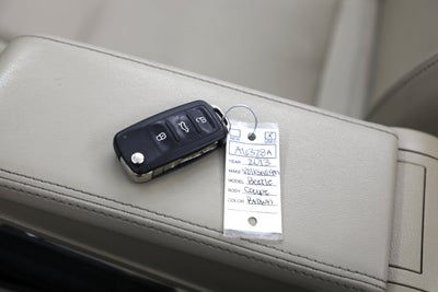 2013 Volkswagen Beetle Convertible 2.0L TDI