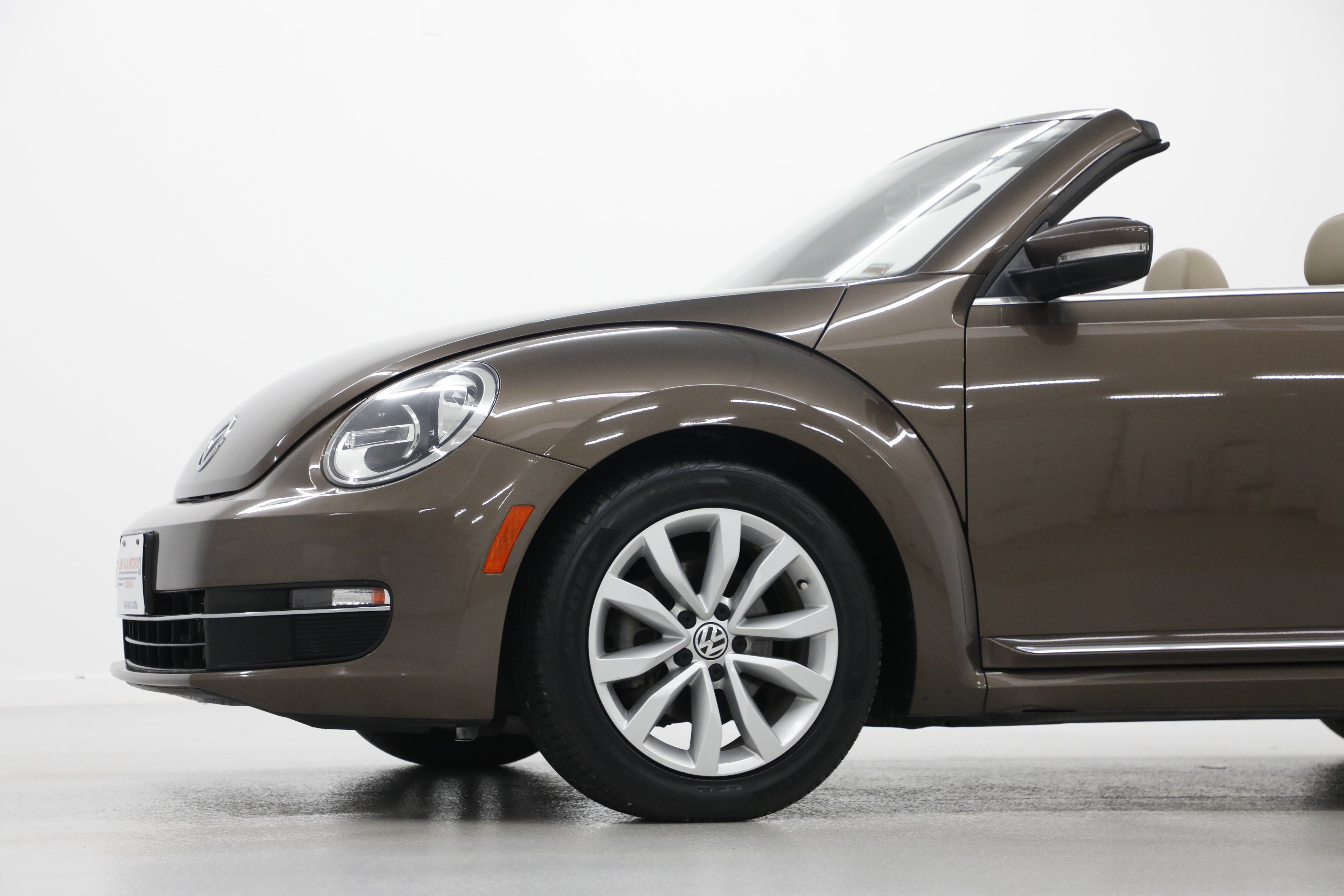 2013 Volkswagen Beetle Convertible 2.0L TDI