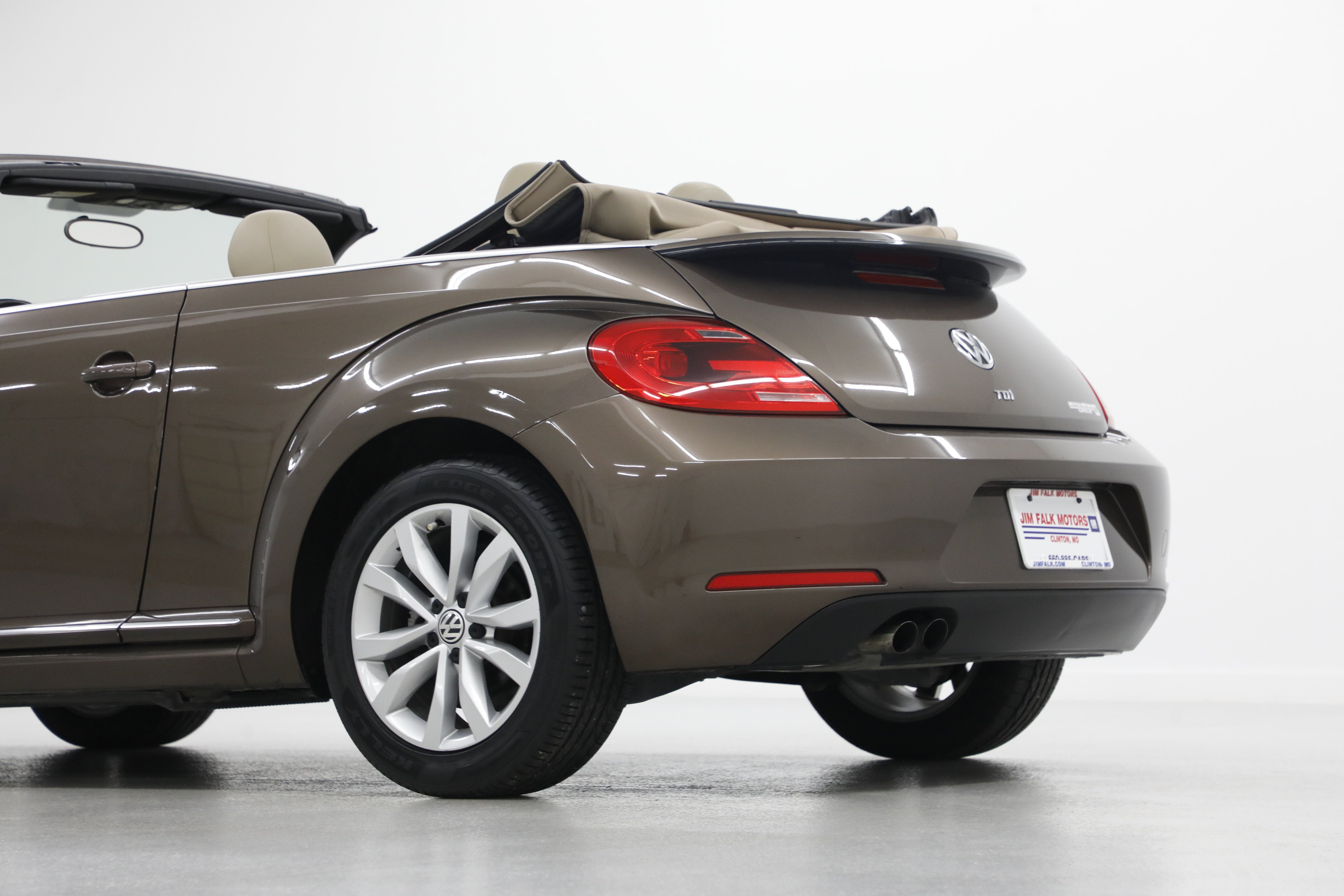 2013 Volkswagen Beetle Convertible 2.0L TDI