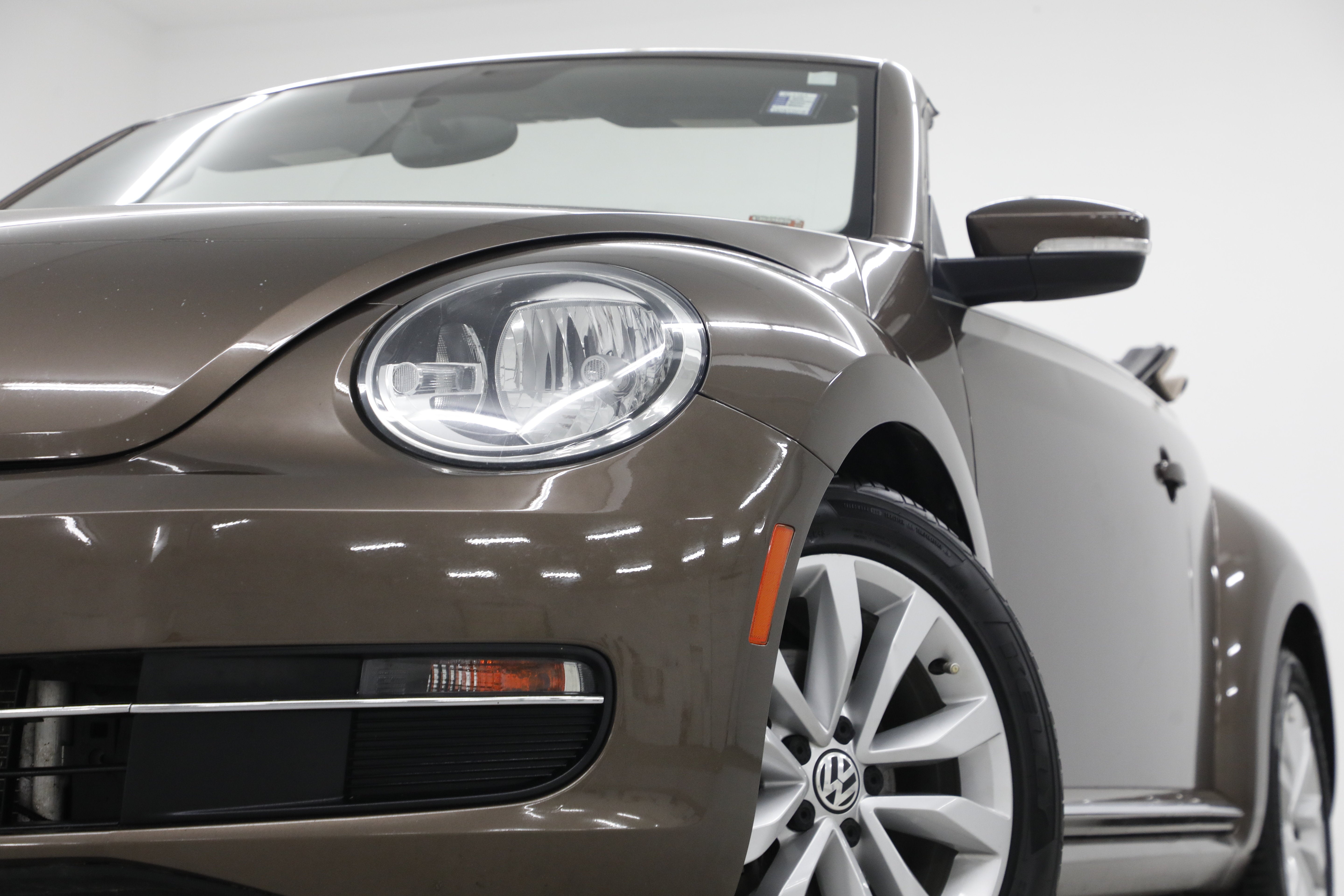 2013 Volkswagen Beetle Convertible 2.0L TDI
