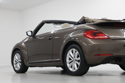 2013 Volkswagen Beetle Convertible 2.0L TDI
