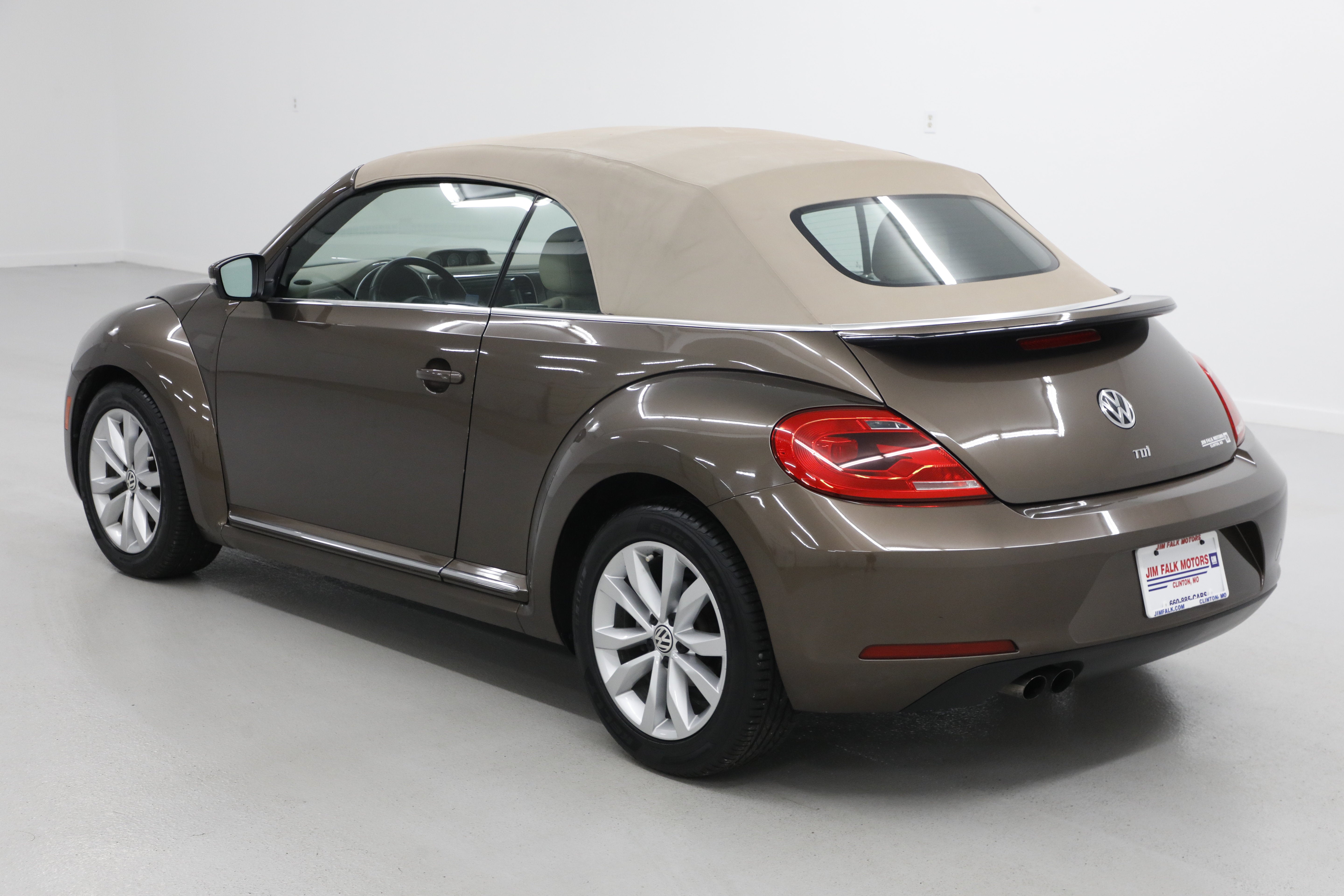 2013 Volkswagen Beetle Convertible 2.0L TDI