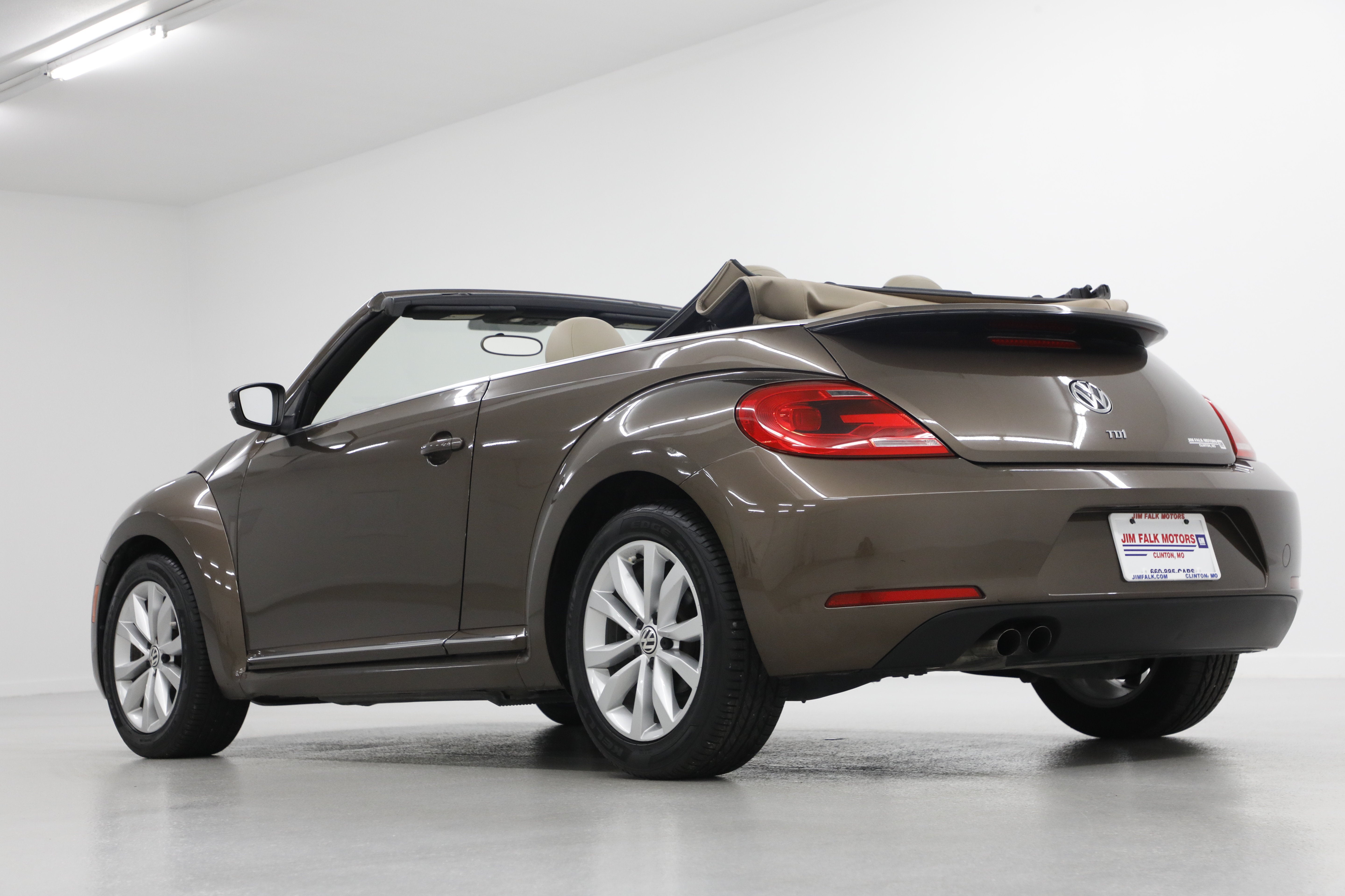 2013 Volkswagen Beetle Convertible 2.0L TDI