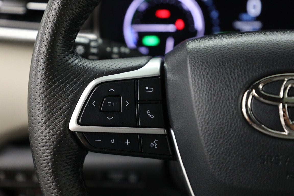 2023 Toyota Sienna Limited