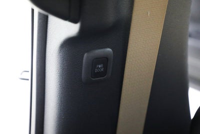 2023 Toyota Sienna Limited