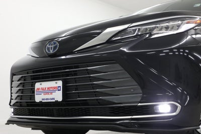 2023 Toyota Sienna Limited