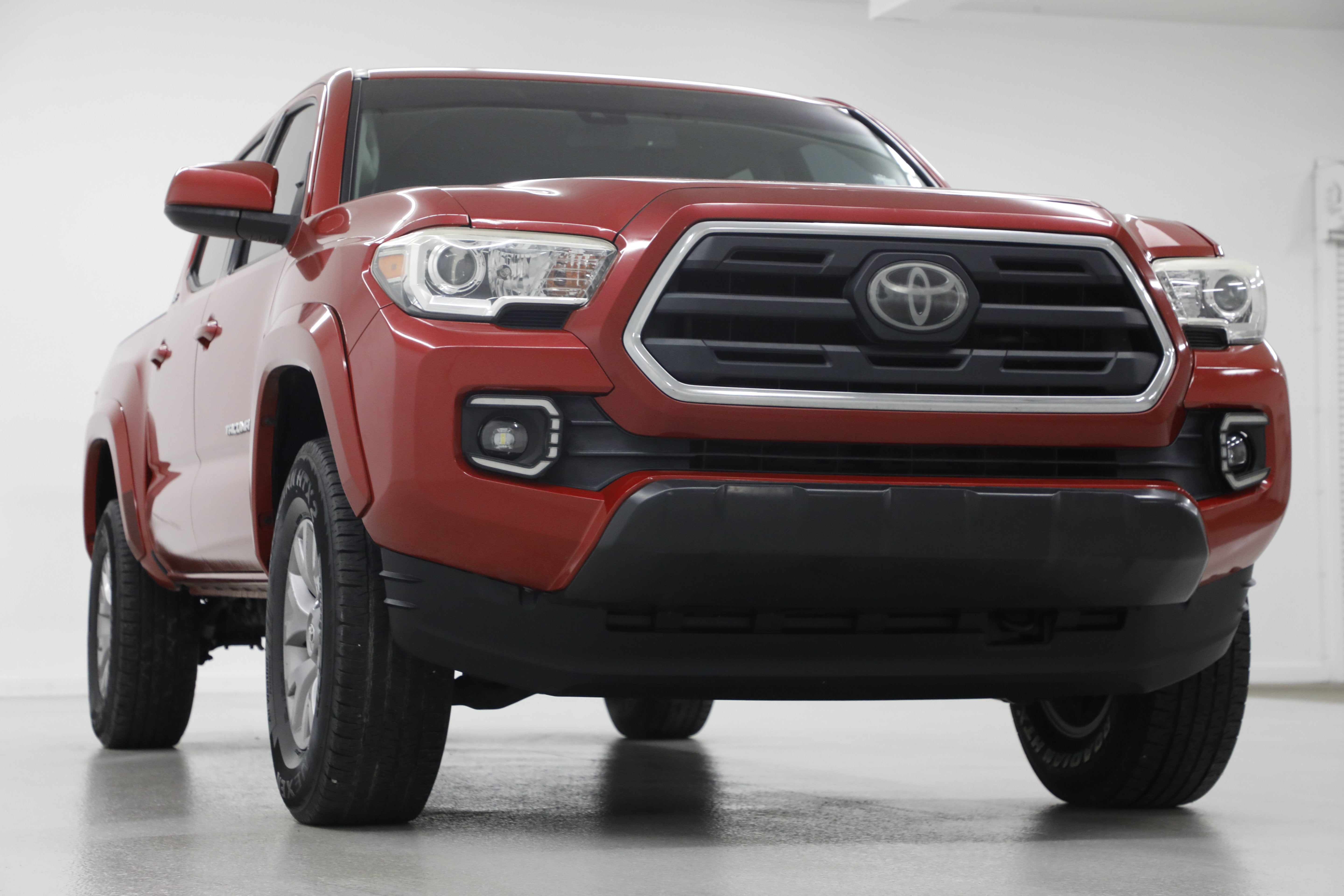 2018 Toyota Tacoma SR5