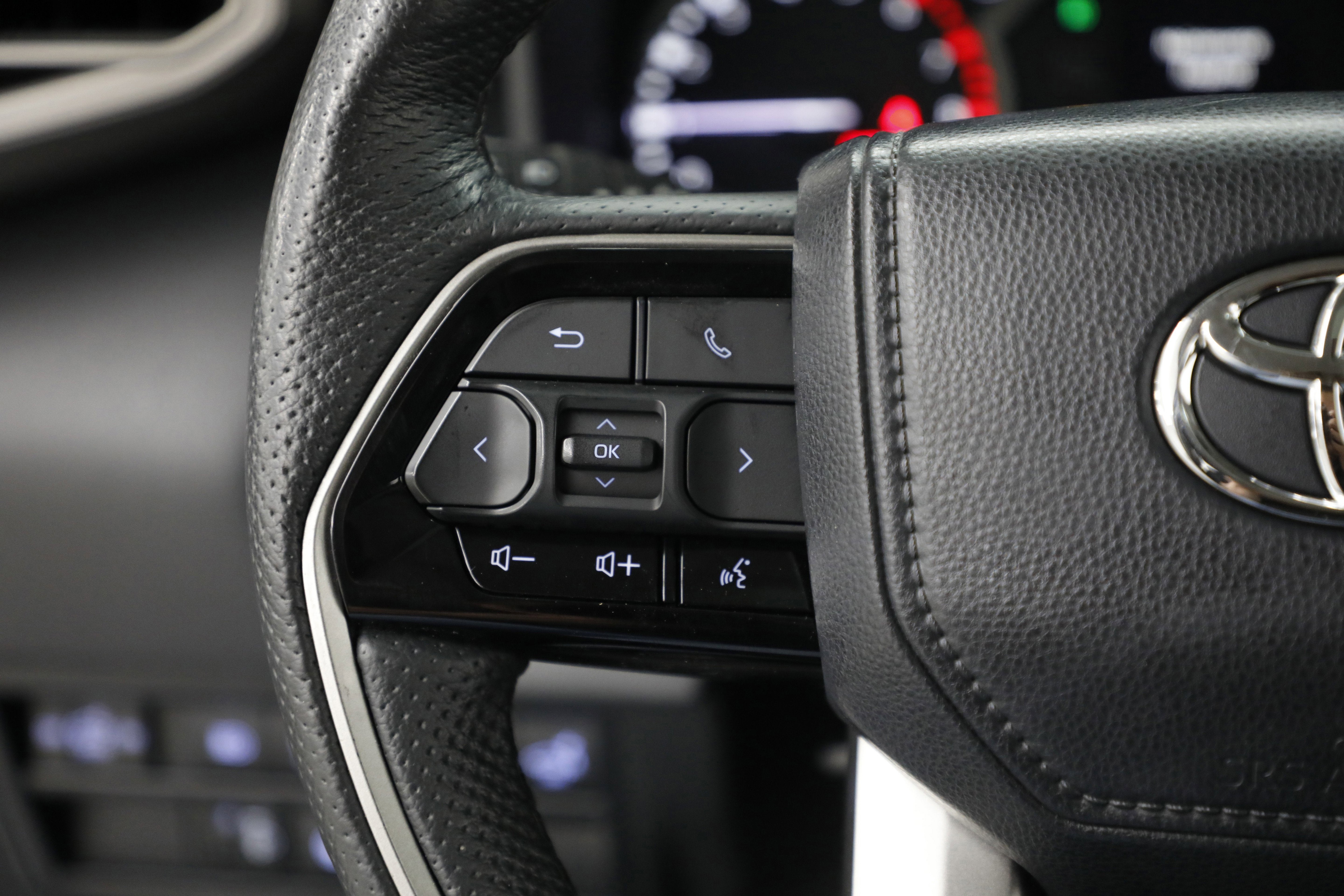 2022 Toyota Tundra 4WD Limited