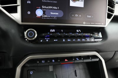 2022 Toyota Tundra 4WD Limited