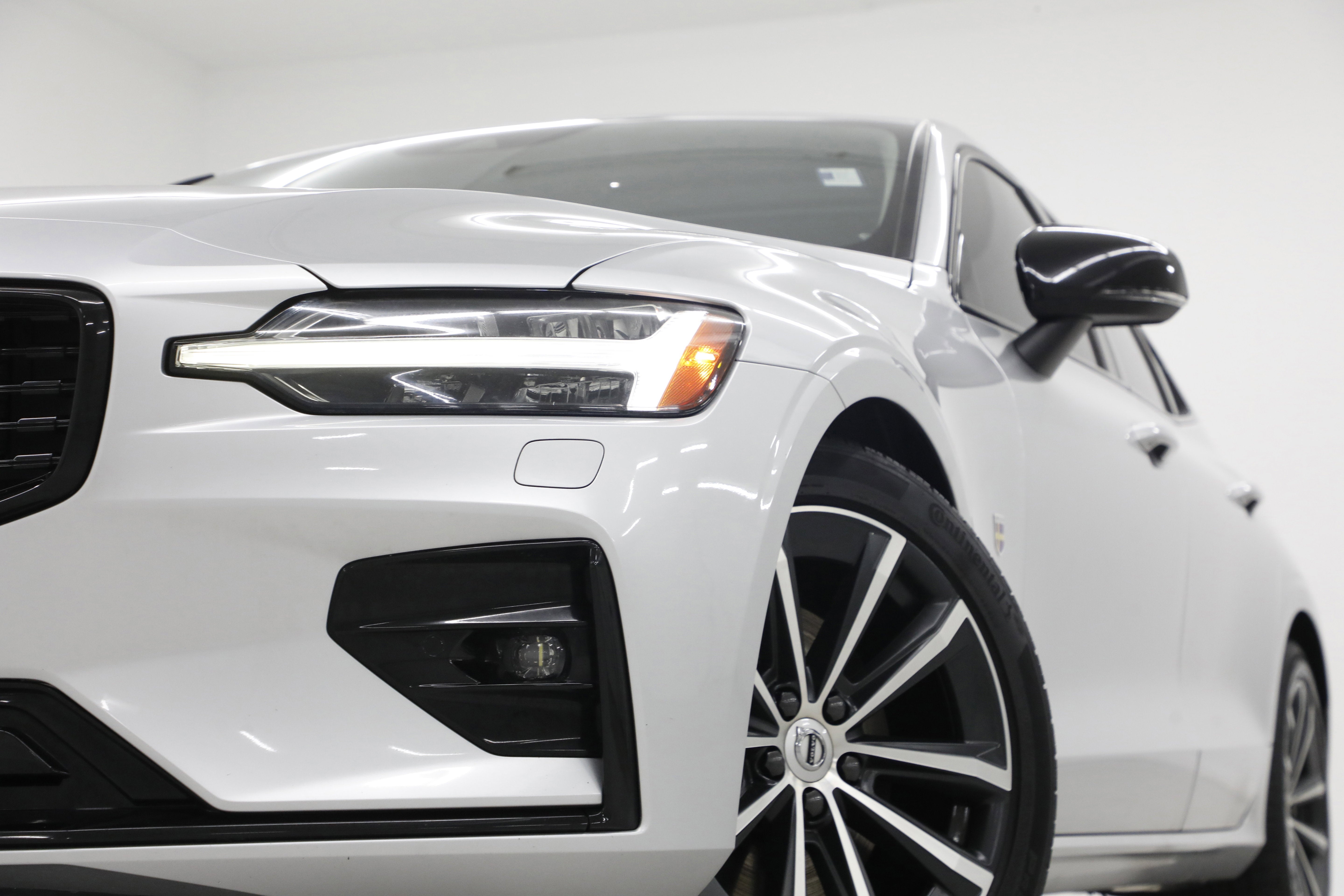 2022 Volvo S60 Momentum