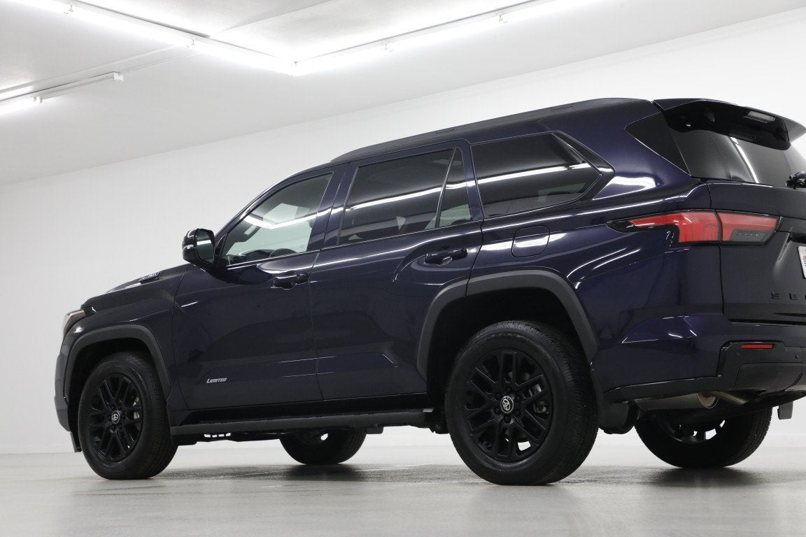 2026 Toyota Sequoia SR5
