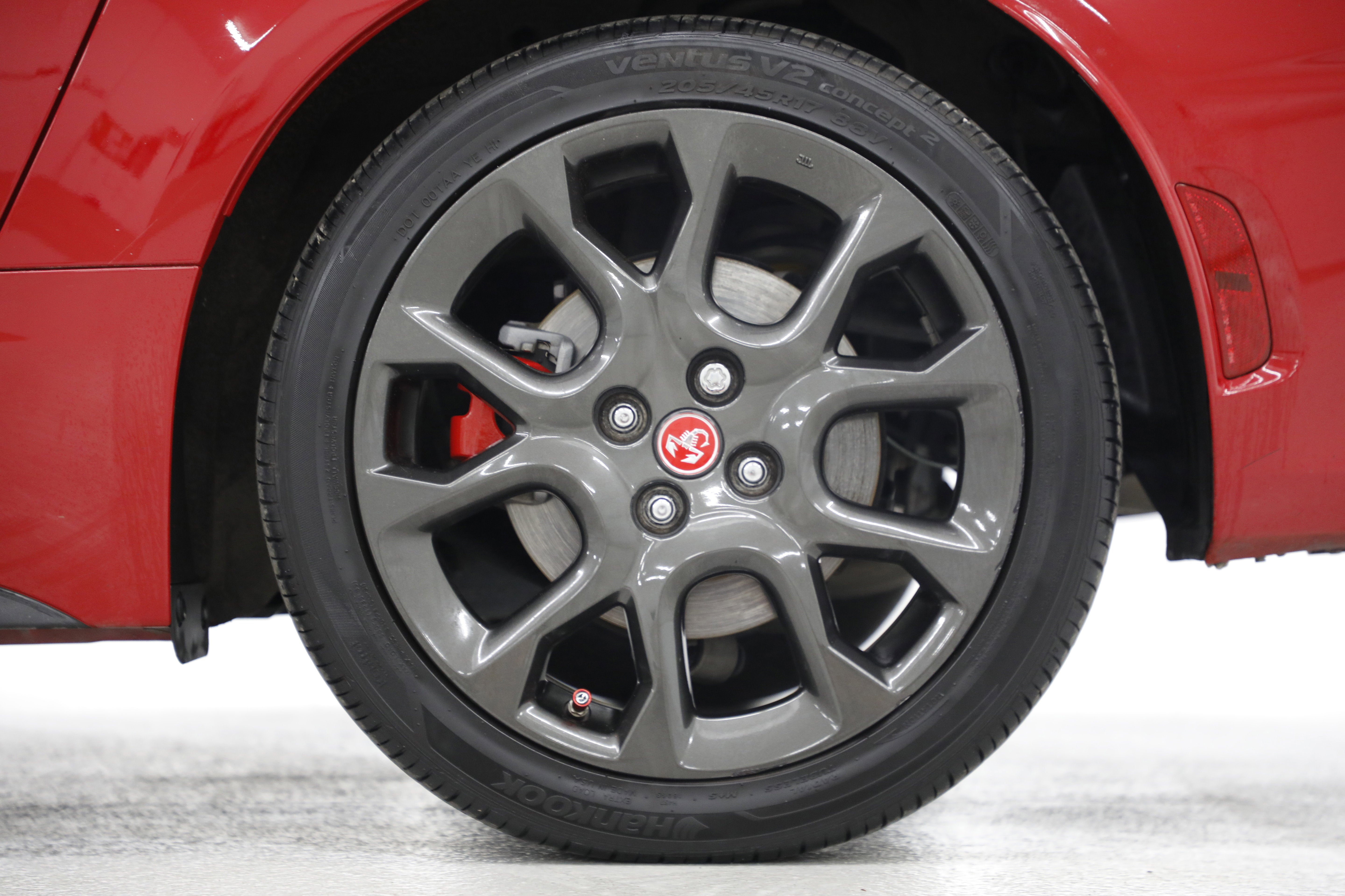 2018 FIAT 124 Spider Abarth