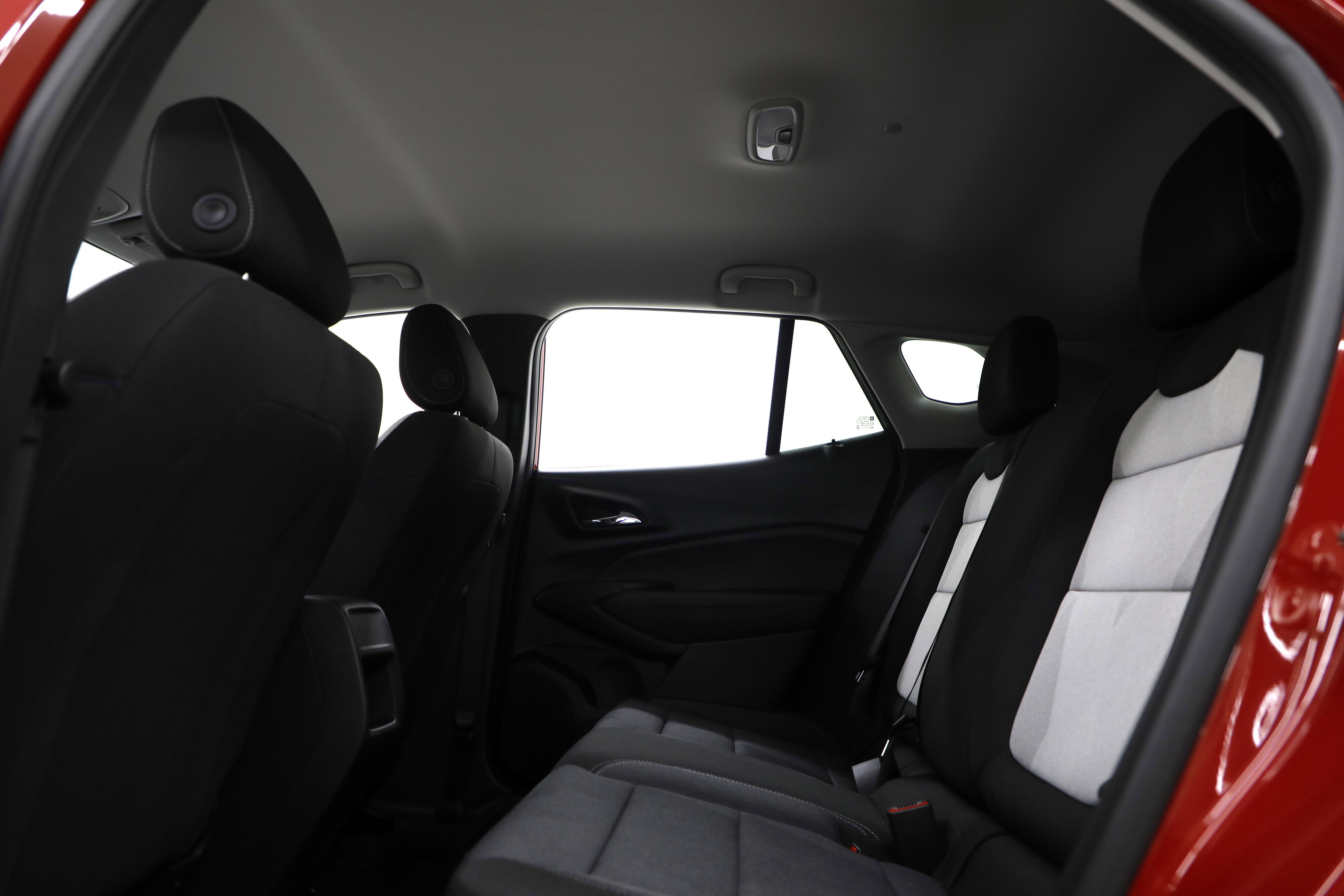2026 Chevrolet Trax LS - Photo 34