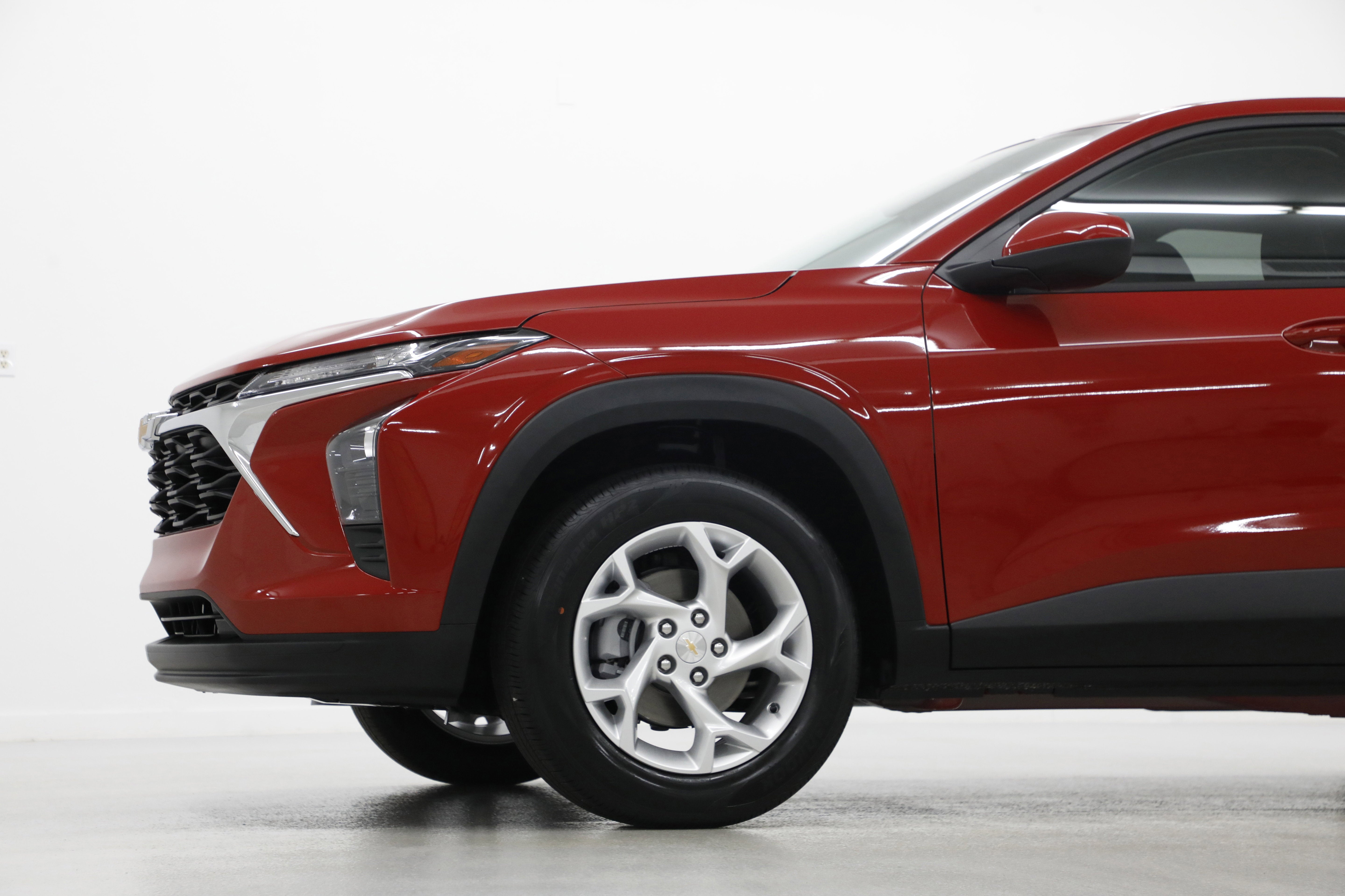 2026 Chevrolet Trax LS - Photo 42