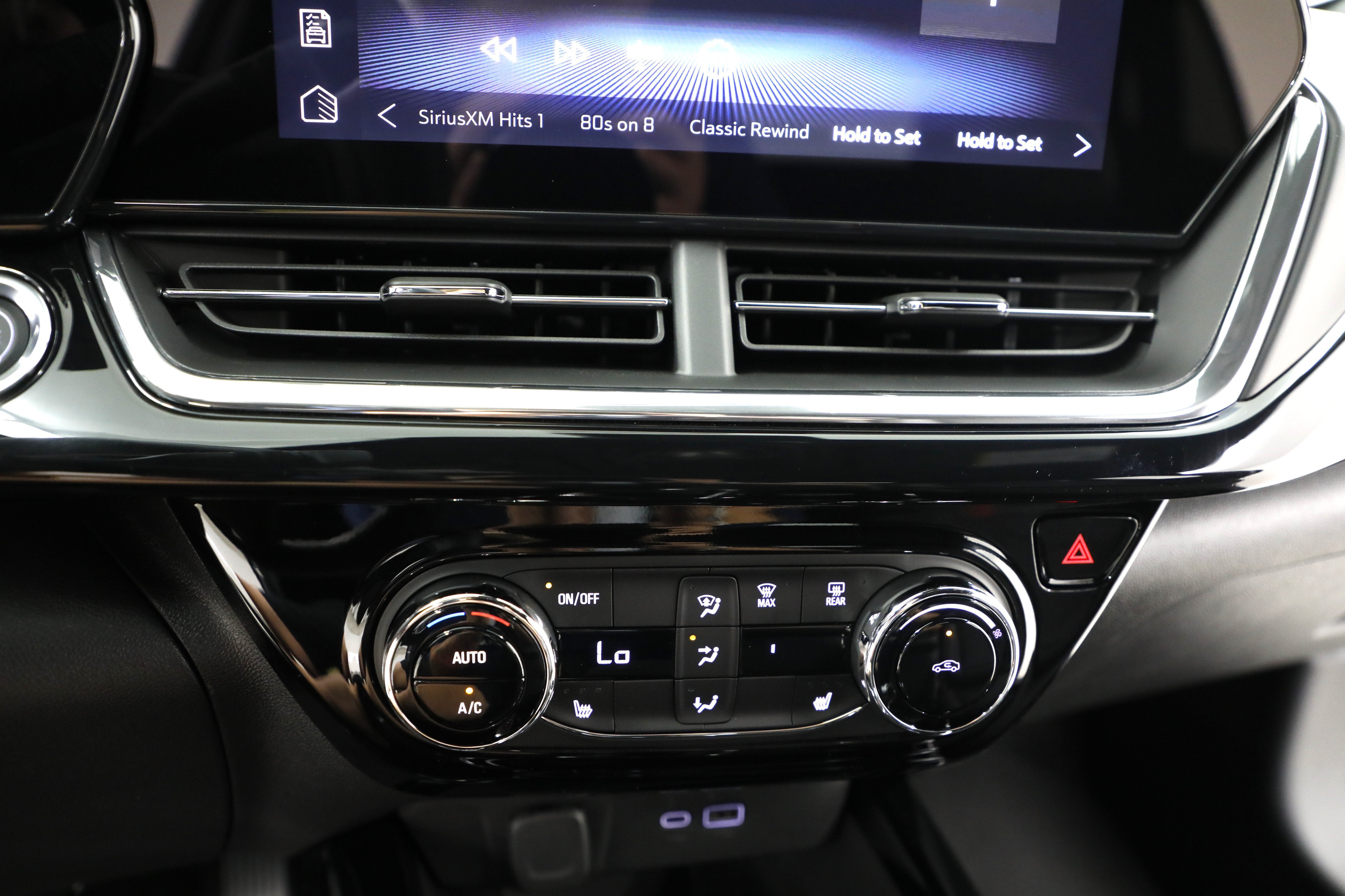 2026 Chevrolet Trax RS - Photo 31
