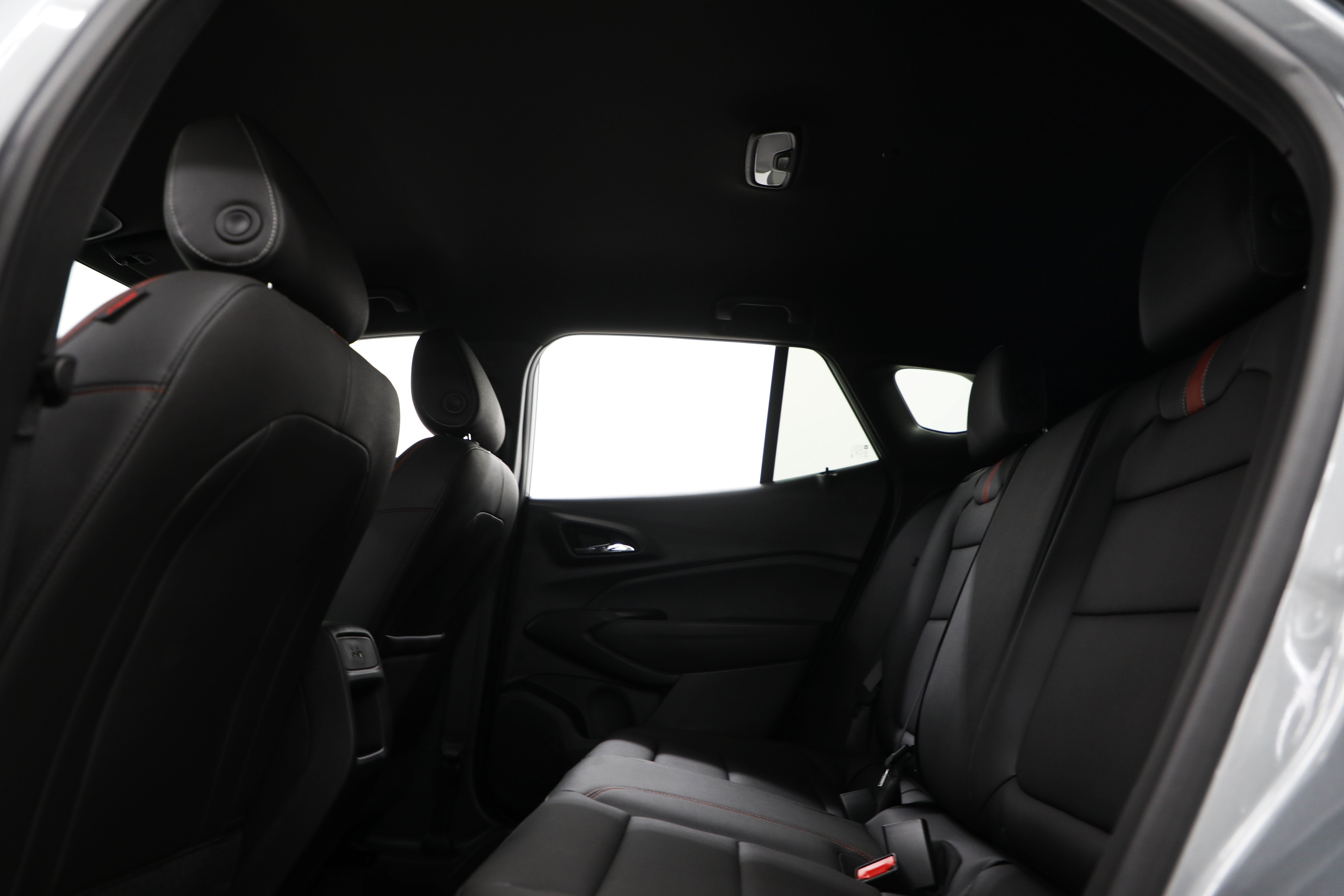 2026 Chevrolet Trax RS - Photo 37