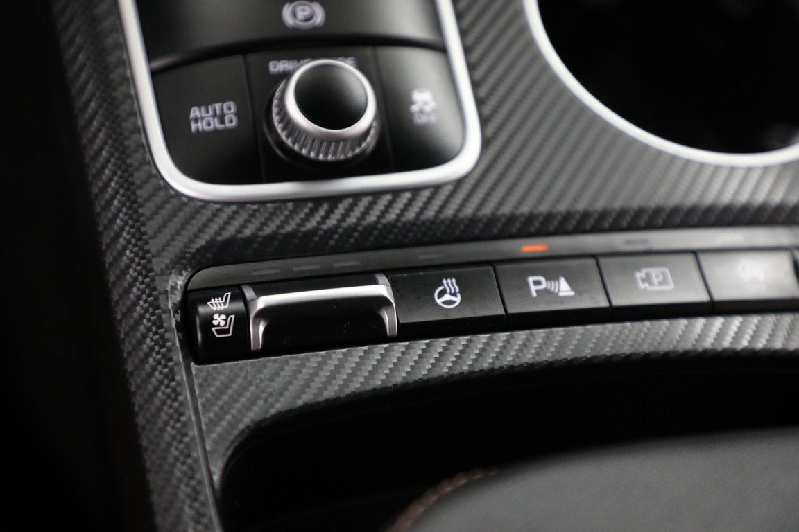 2023 Kia Stinger GT2