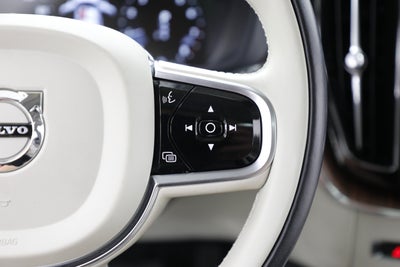 2019 Volvo XC60 Inscription