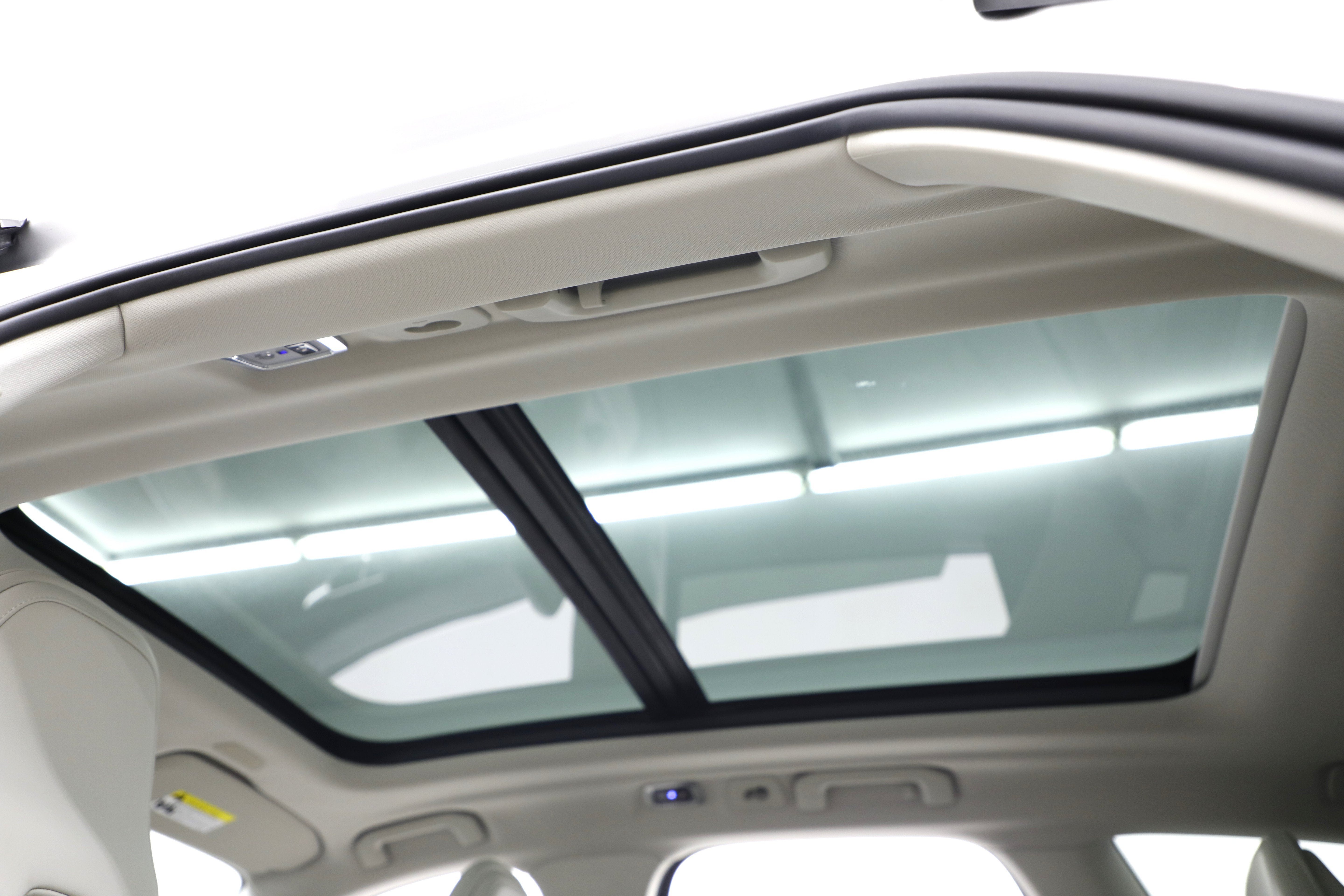 2019 Volvo XC60 Inscription