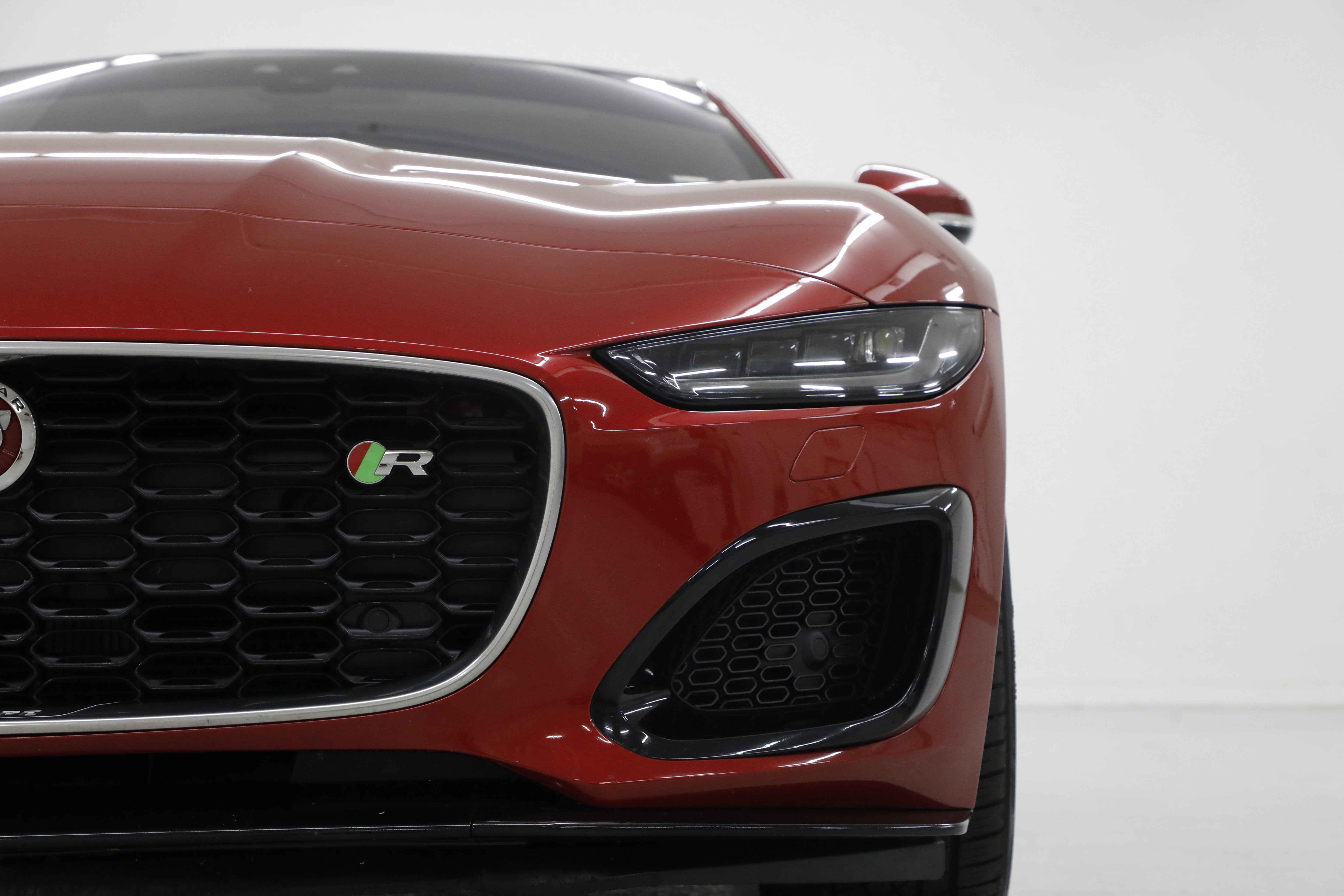2021 Jaguar F-TYPE R