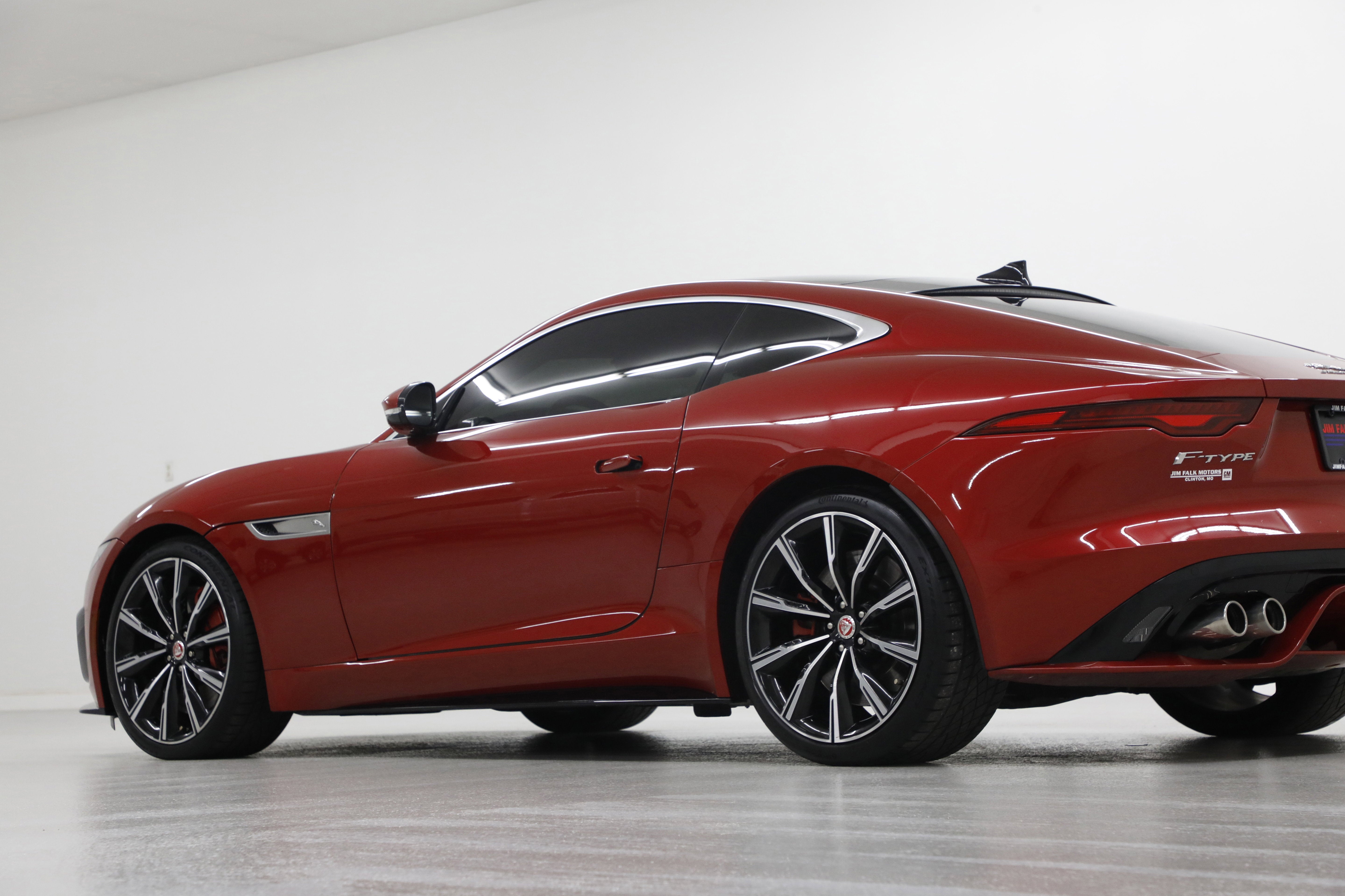 2021 Jaguar F-TYPE R