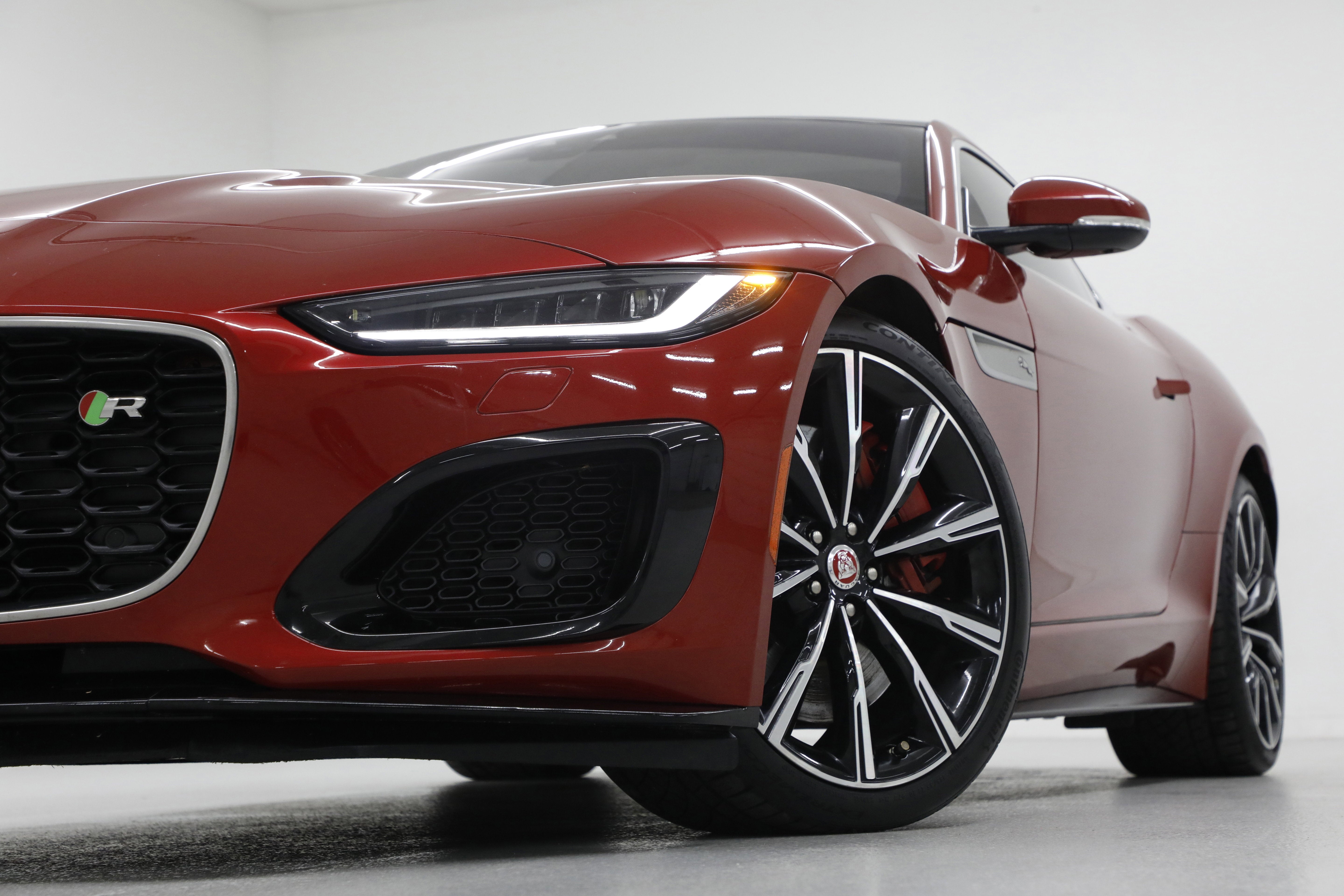 2021 Jaguar F-TYPE R