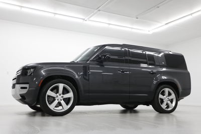 2023 Land Rover Defender First Edition