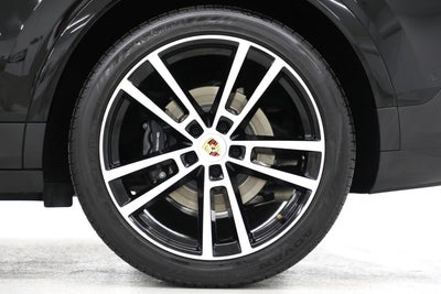 2024 Porsche Cayenne NA